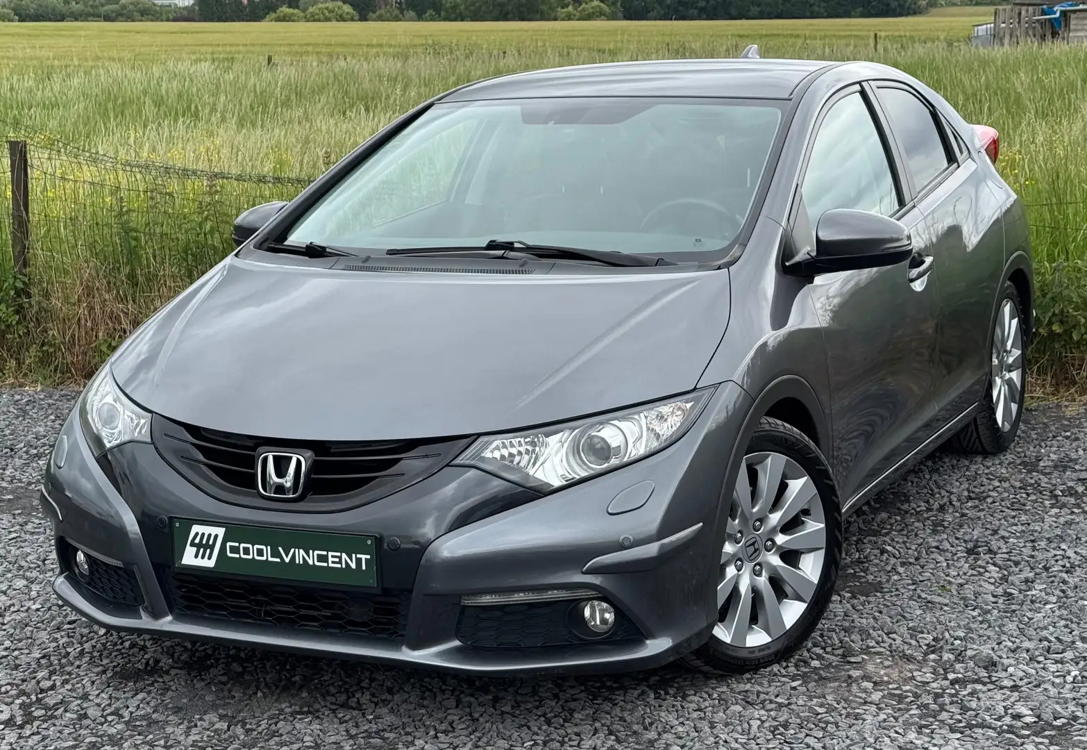 Honda Civic 1.8i Sport - Full options - Toit Pano Grijs - 1