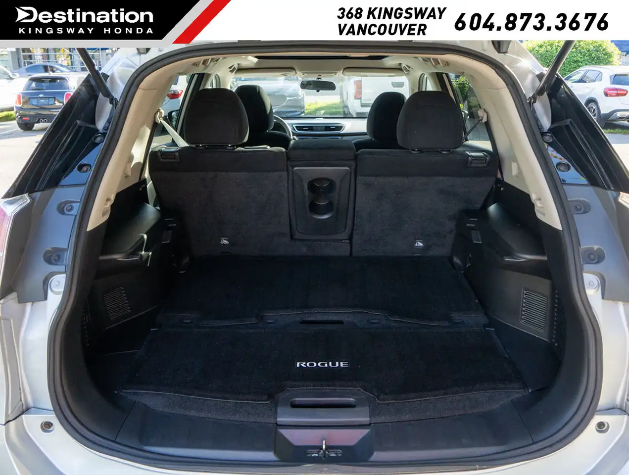 Nissan Rogue снимка Nissan Rogue