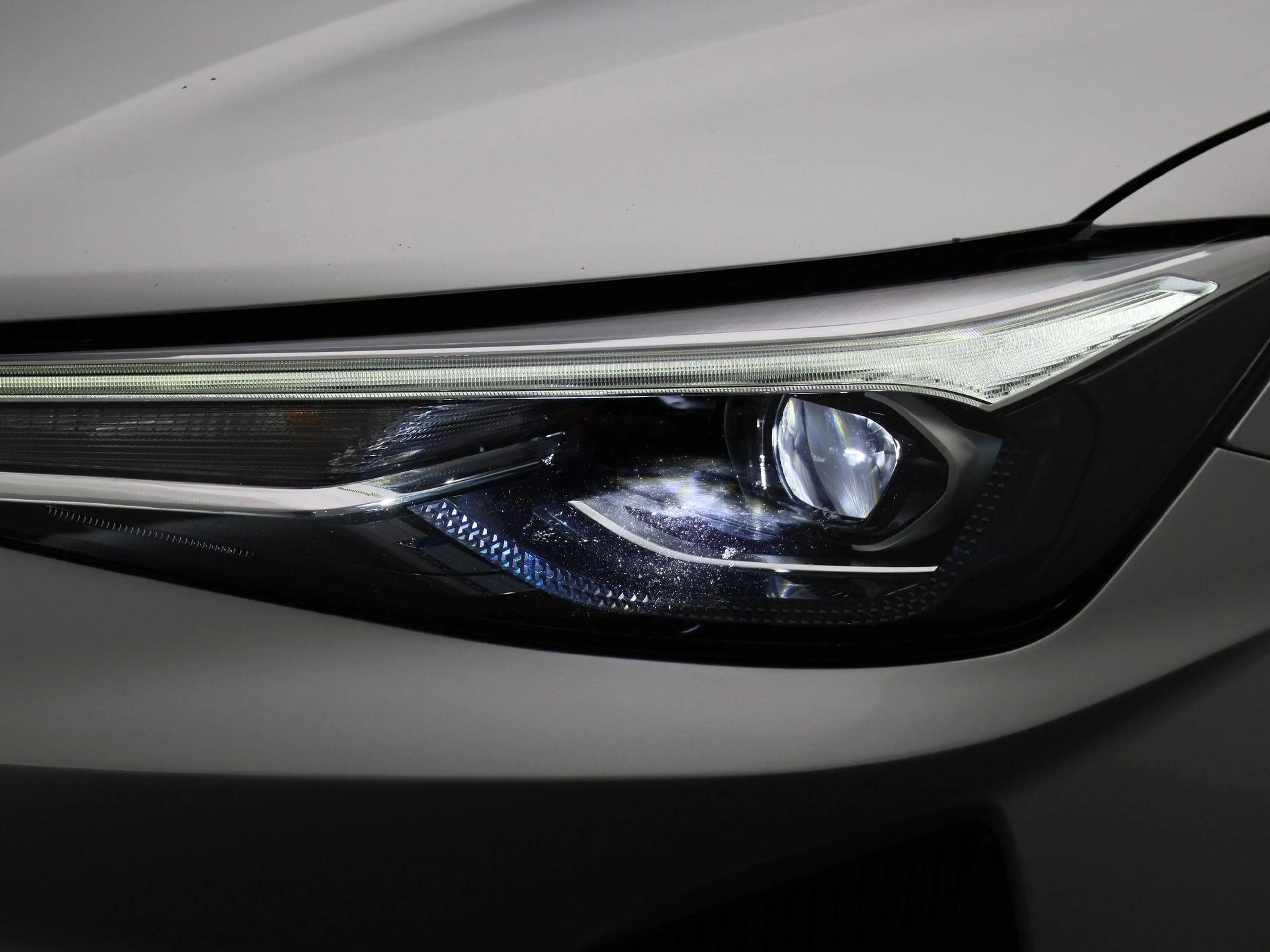 MG MG5 Electric Long Range Luxury 61 kWh — photo 14