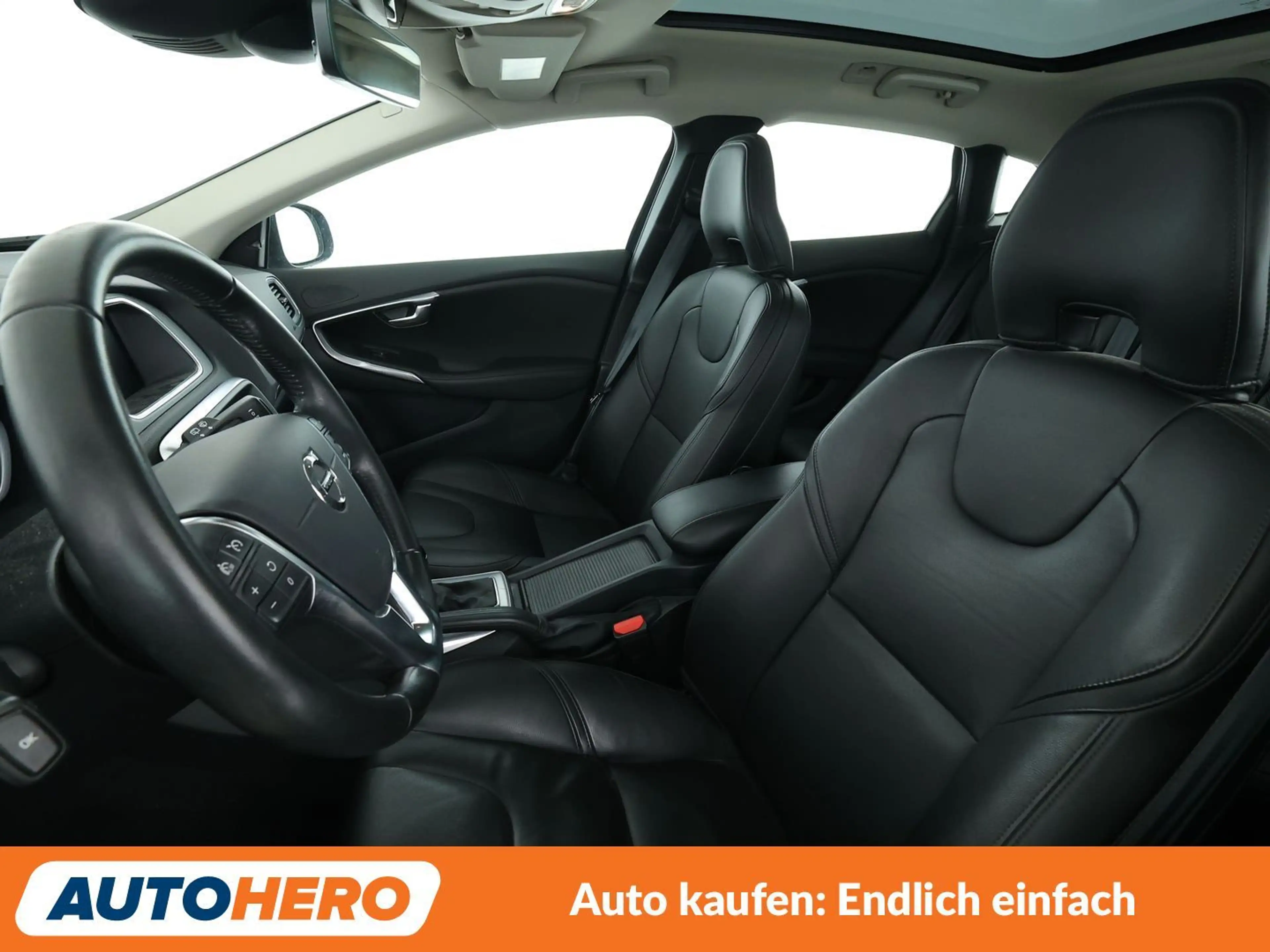 Volvo V40 1.5 Inscription Aut.*NAVI*LED*SPUR*CAM*PDC*SHZ* — photo 10