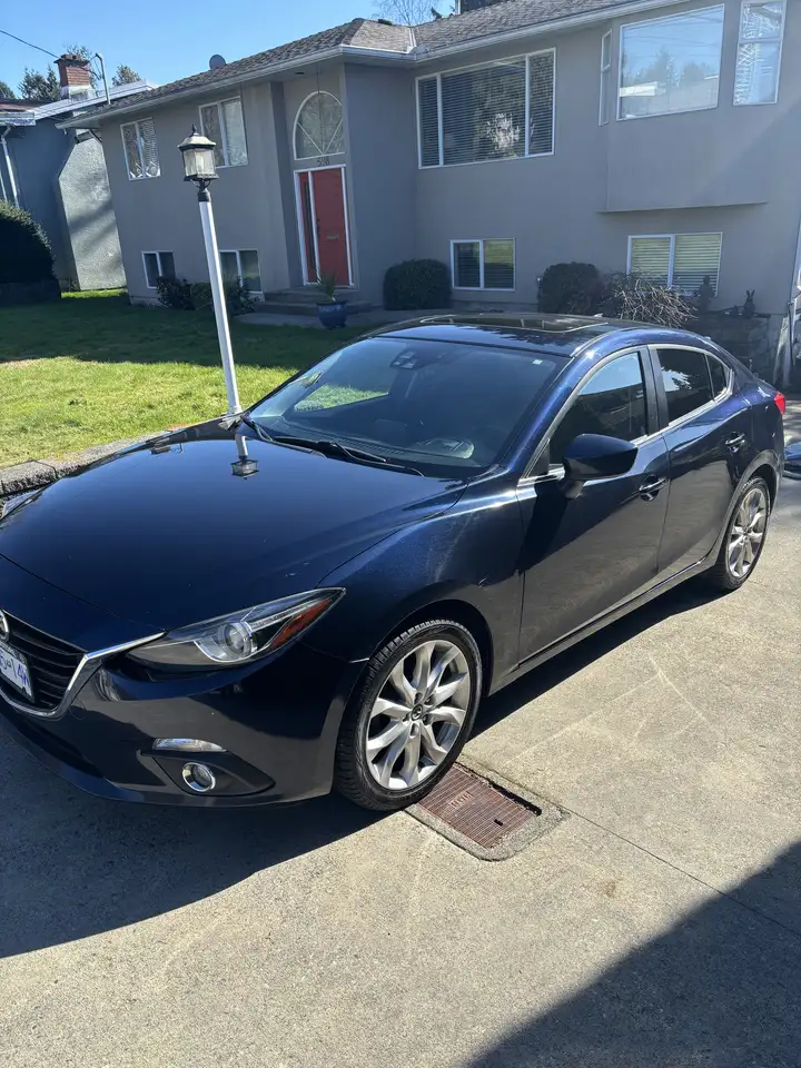 Mazda 3 photo Mazda 3