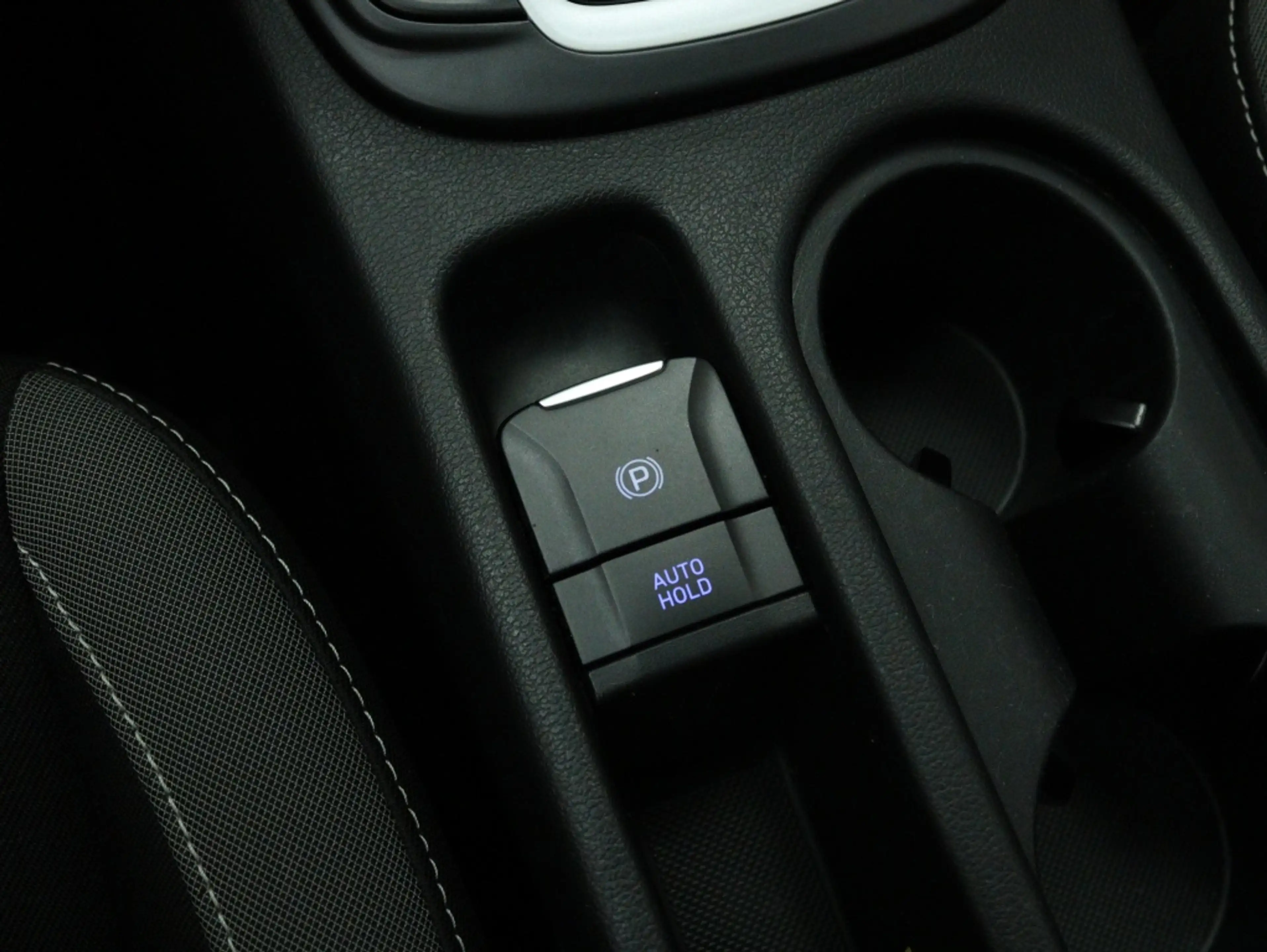 Hyundai KONA Hyundai Kona 1.6 GDI HEV Fashion | Trekhaak | HUD — photo 12