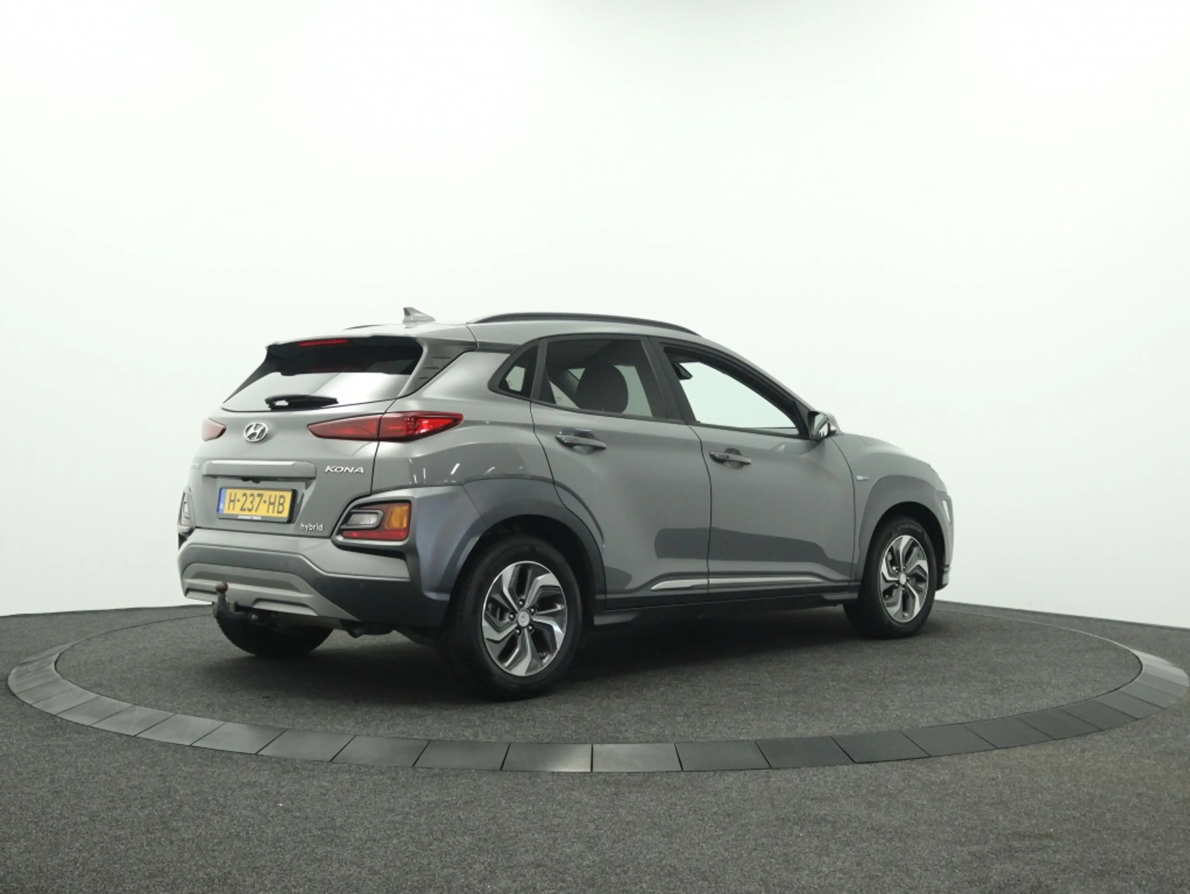 Hyundai KONA Hyundai Kona 1.6 GDI HEV Fashion | Trekhaak | HUD — photo 2