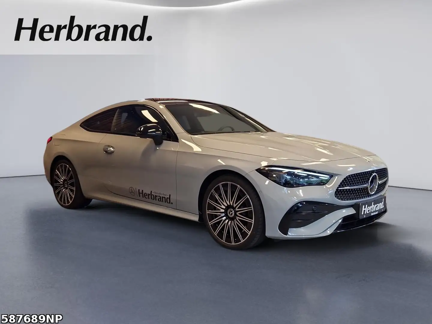Mercedes-Benz CLE 450 4MATIC Coupé +AMG+PANO+BURMESTER+20"+ Серый - 2