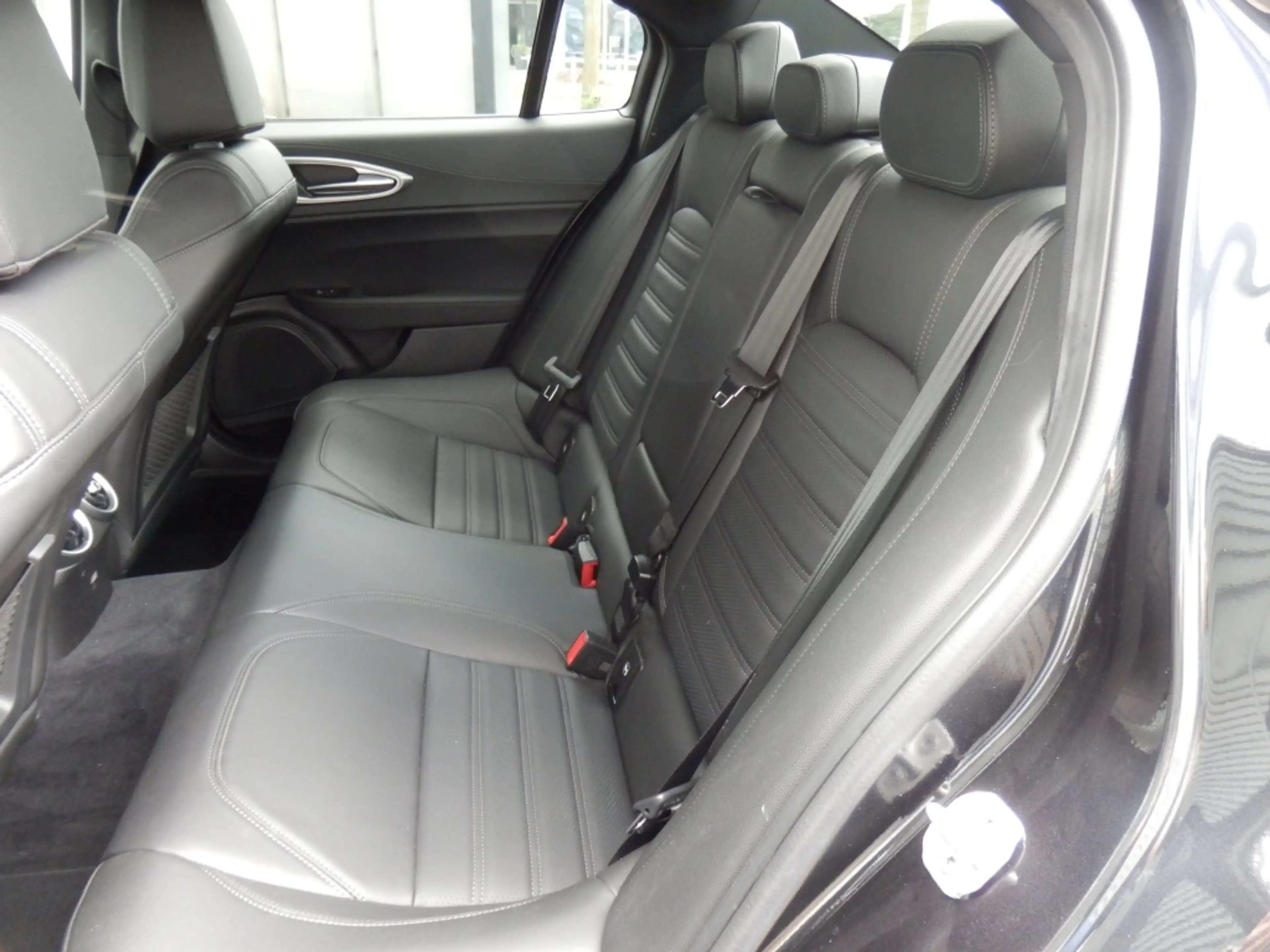 Alfa Romeo Giulia Veloce Q4 I 280 pk. Facelift I — photo 7