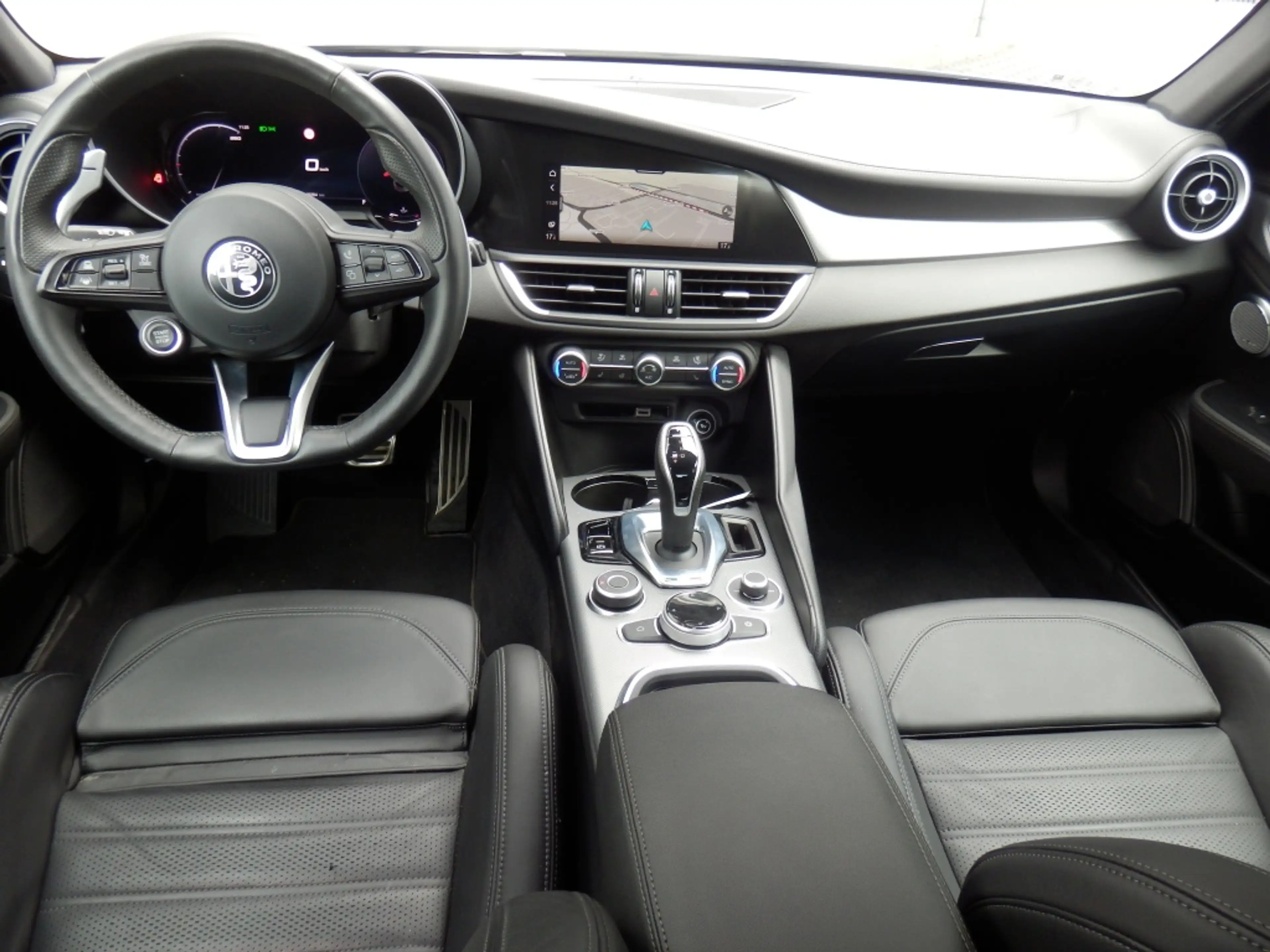 Alfa Romeo Giulia Veloce Q4 I 280 pk. Facelift I — photo 10