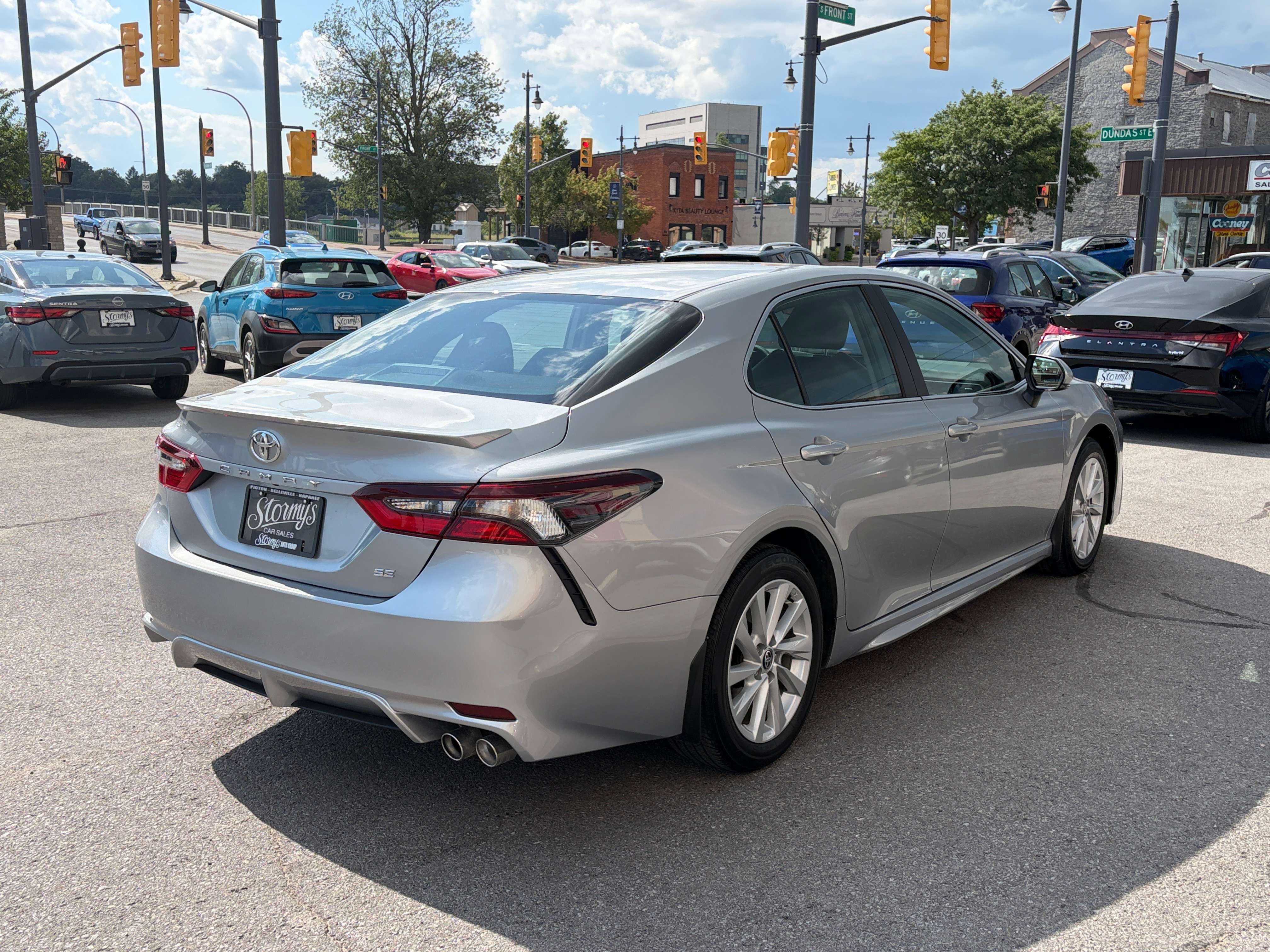 2023 Toyota Camry Sedan