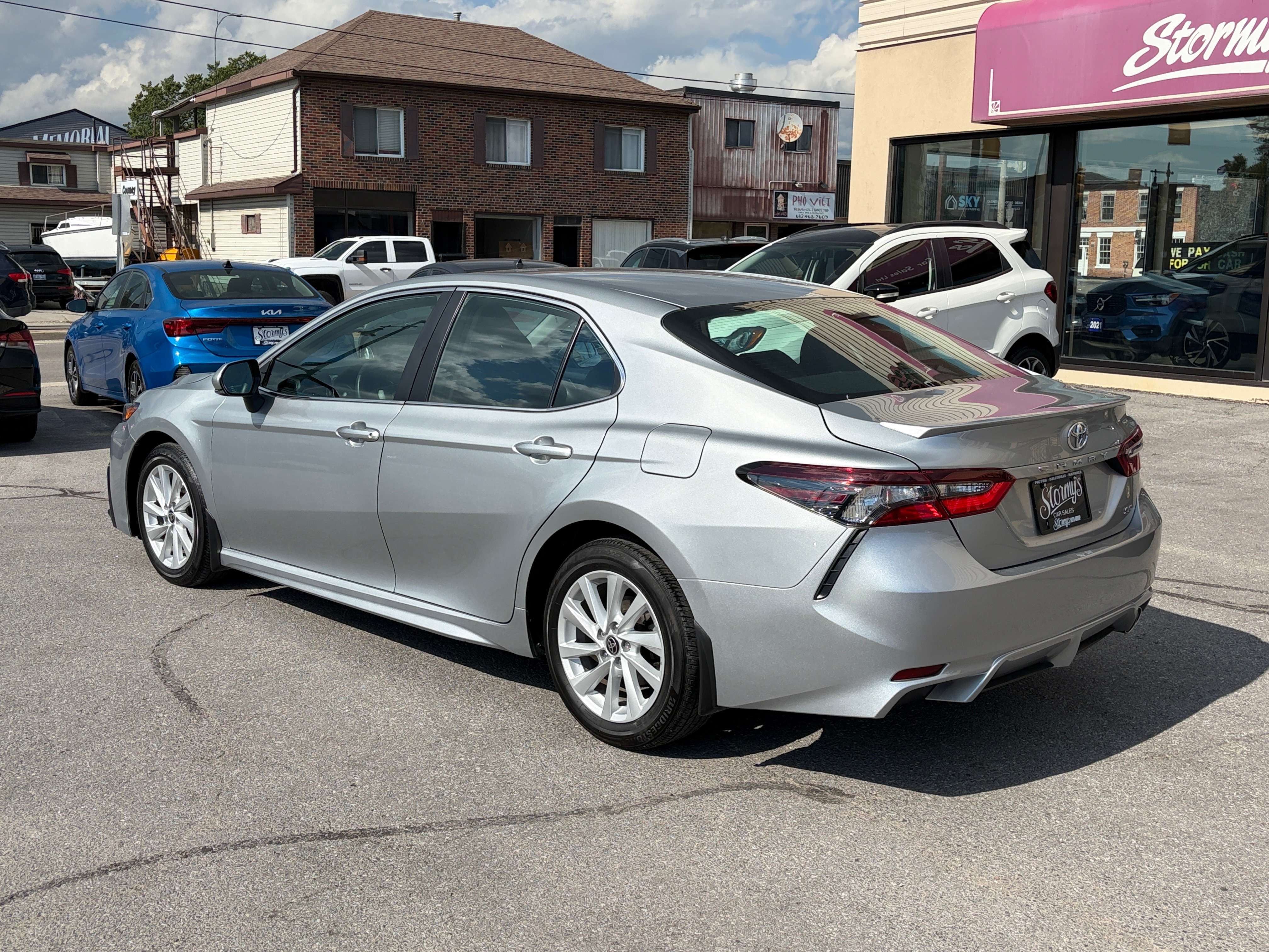 2023 Toyota Camry Sedan