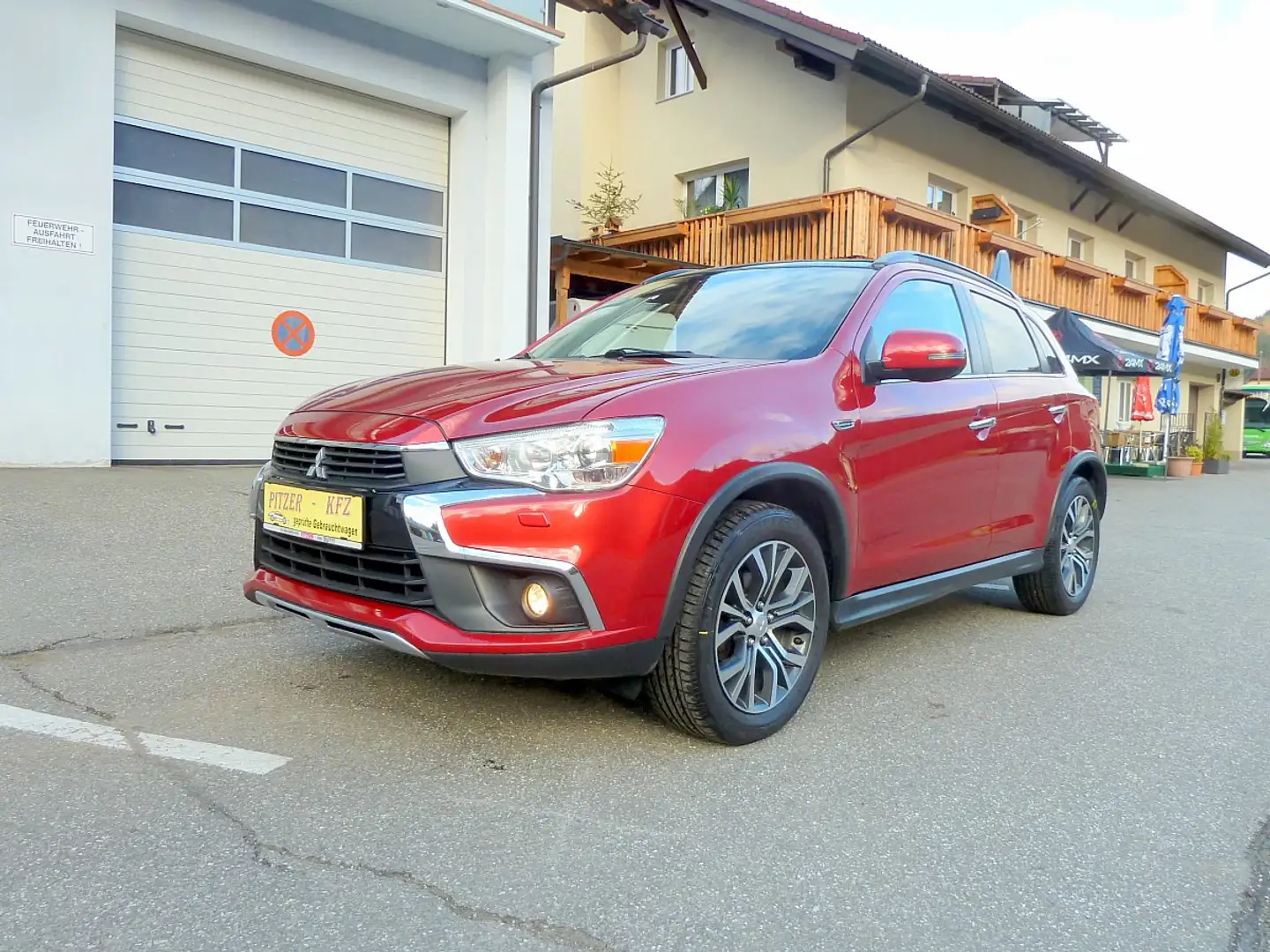 Mitsubishi ASX 1,6 DI-D LP Instyle Rood - 2