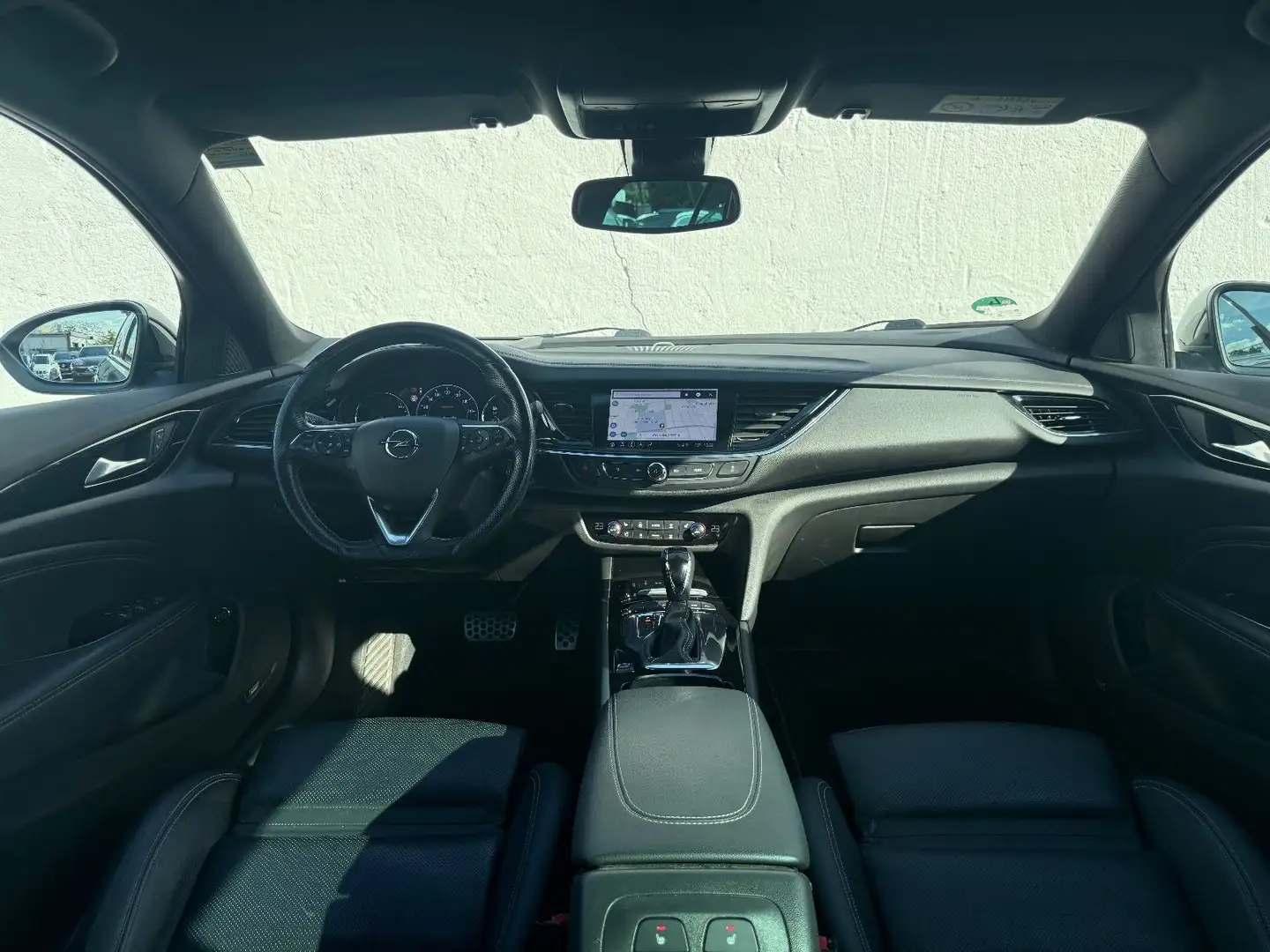 Opel Insignia B Sports Tourer Business Innovation 4x4 Schwarz - 2