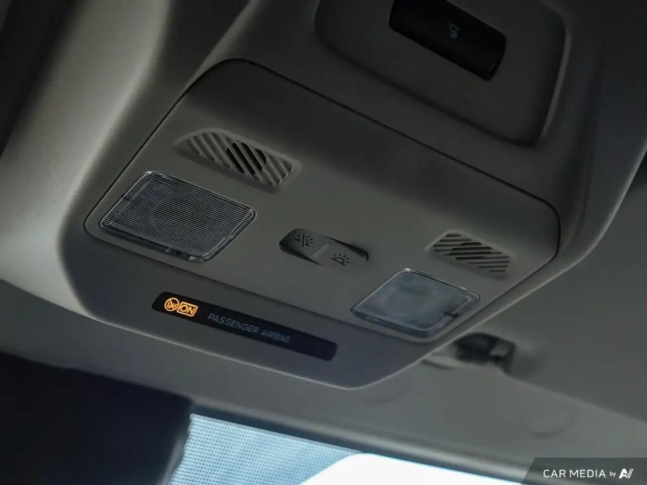Ford Transit Cargo Van снимка Ford Transit Cargo Van