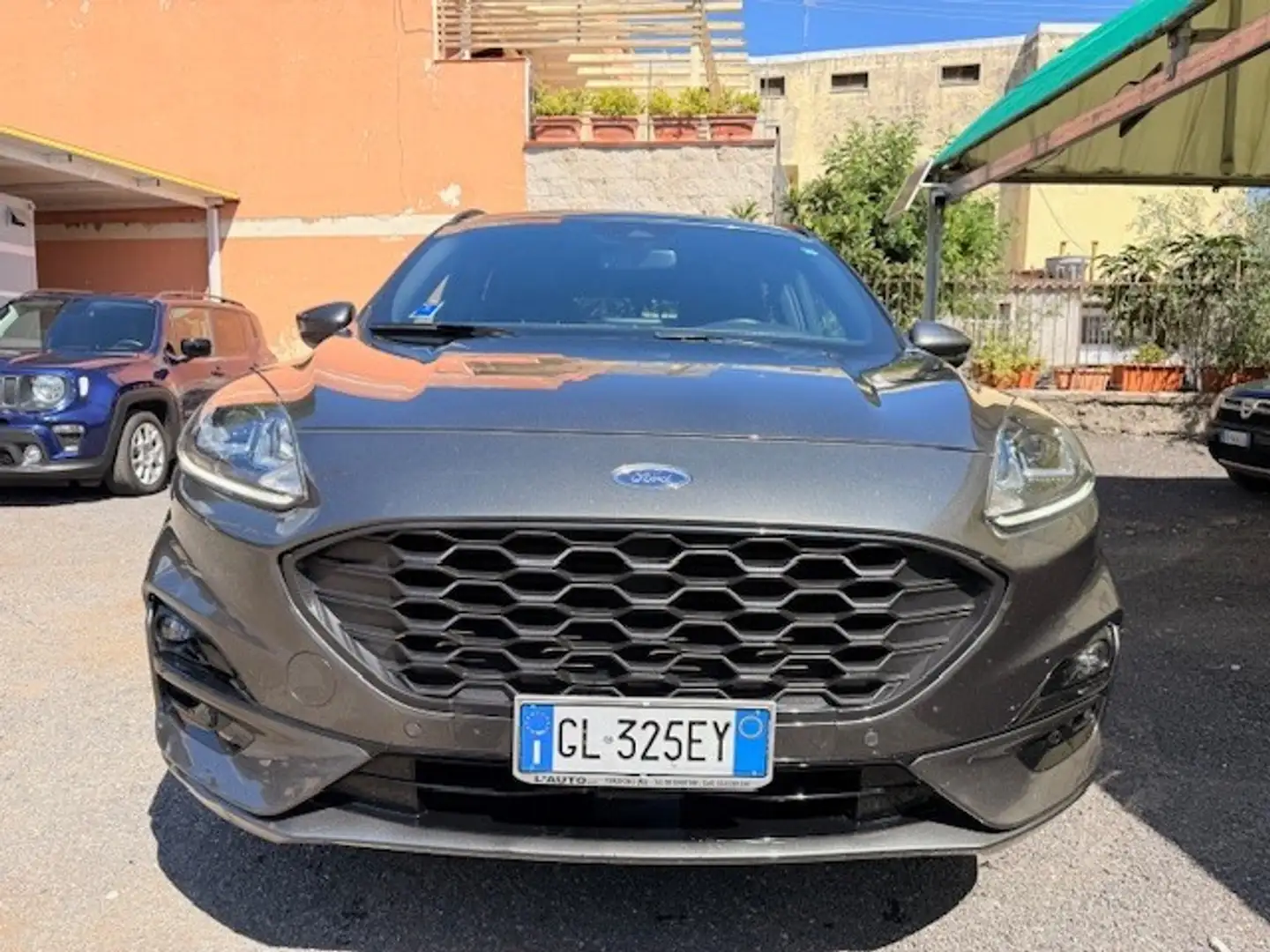 Ford Kuga Kuga 1.5 EcoBlue 120 CV aut. 2WD ST-Line Gris - 2