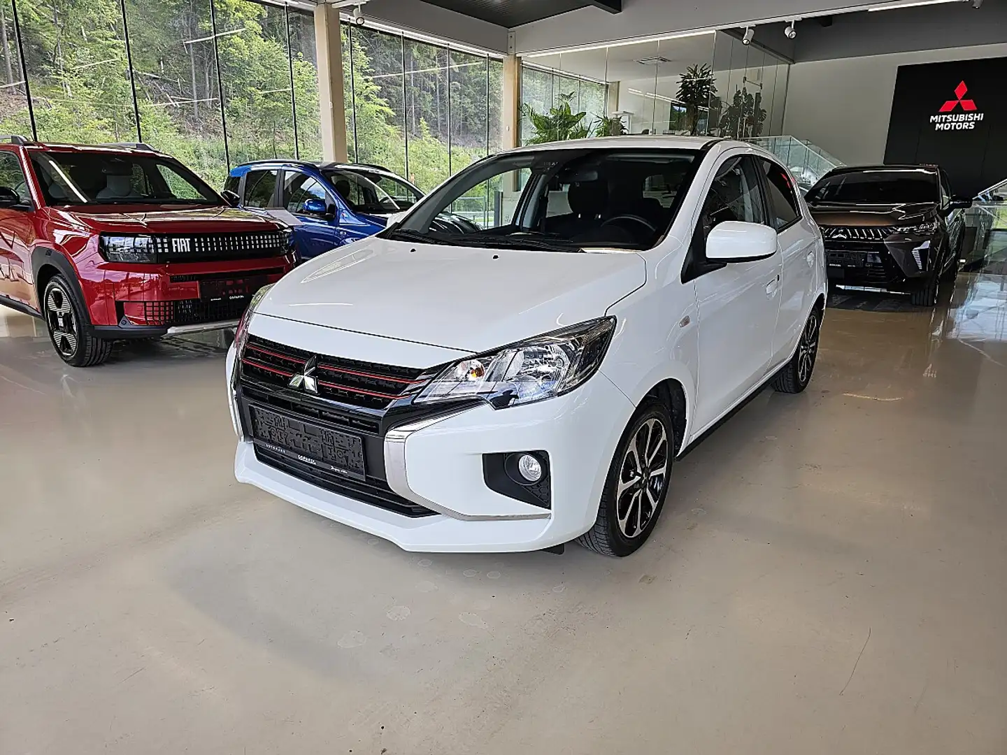 Mitsubishi Space Star 1,2 MIVEC Invite AS&G Weiß - 1