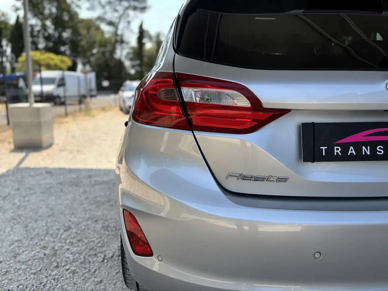Ford Fiesta 3 portes — photo 13