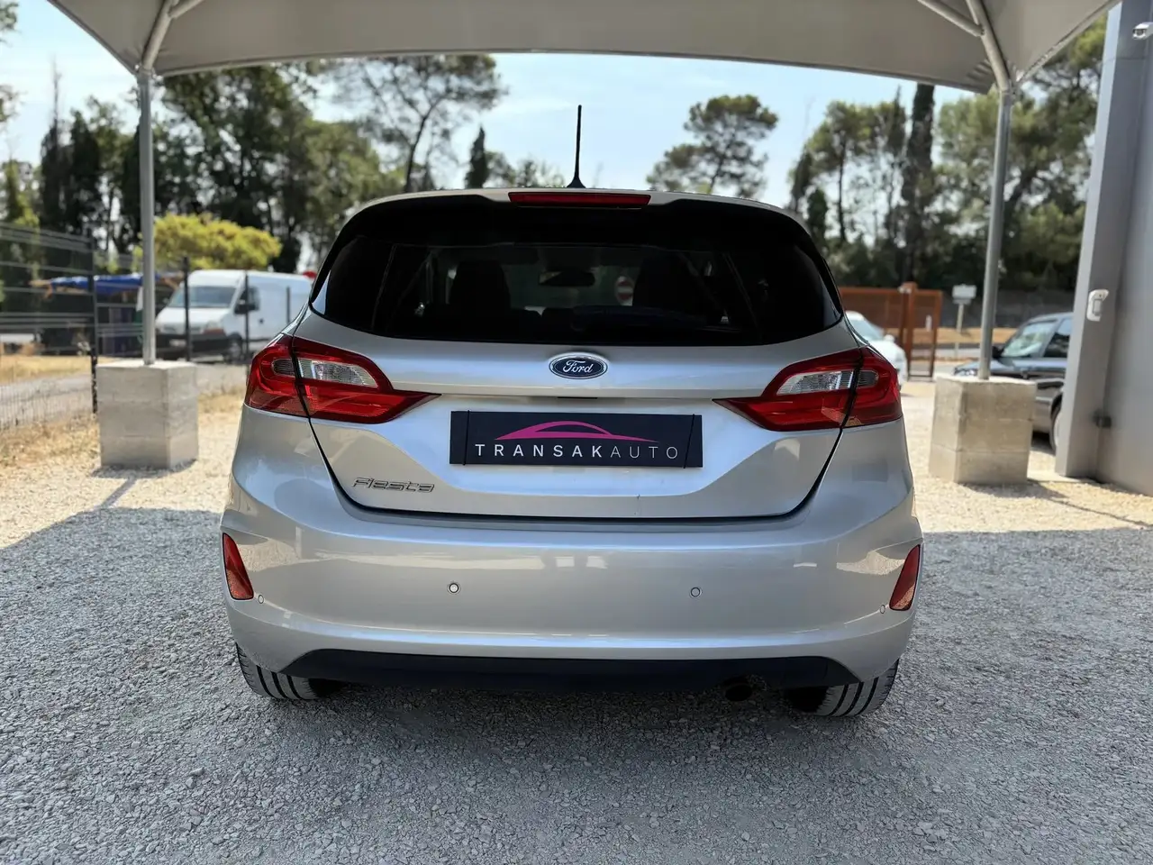 Ford Fiesta 3 portes — photo 6