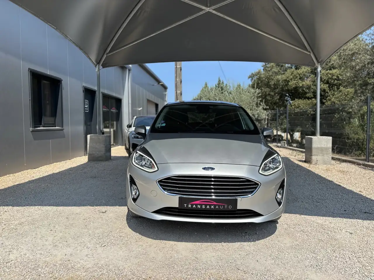 Ford Fiesta 3 portes — photo 2