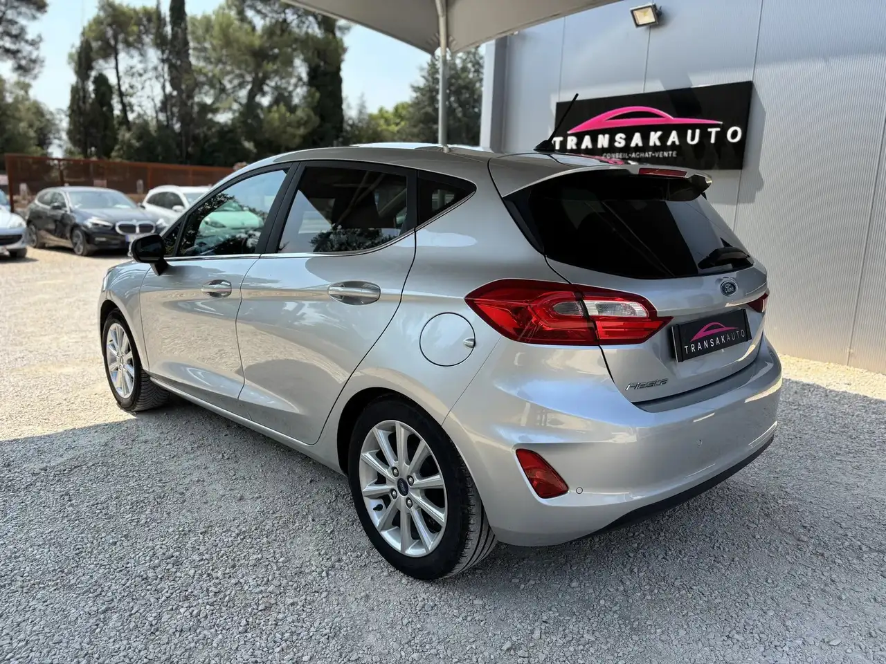 Ford Fiesta 3 portes — photo 7
