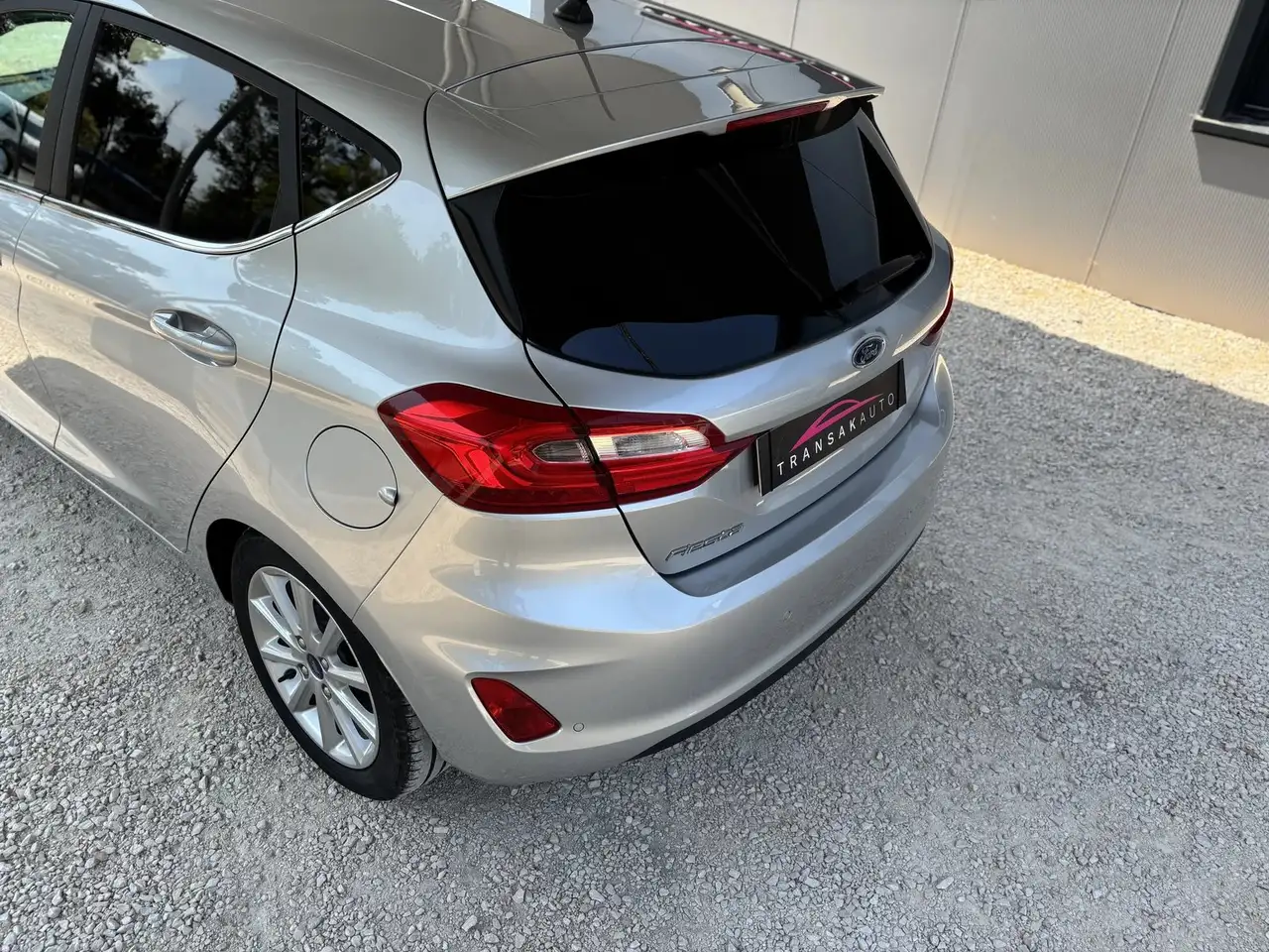 Ford Fiesta 3 portes — photo 12