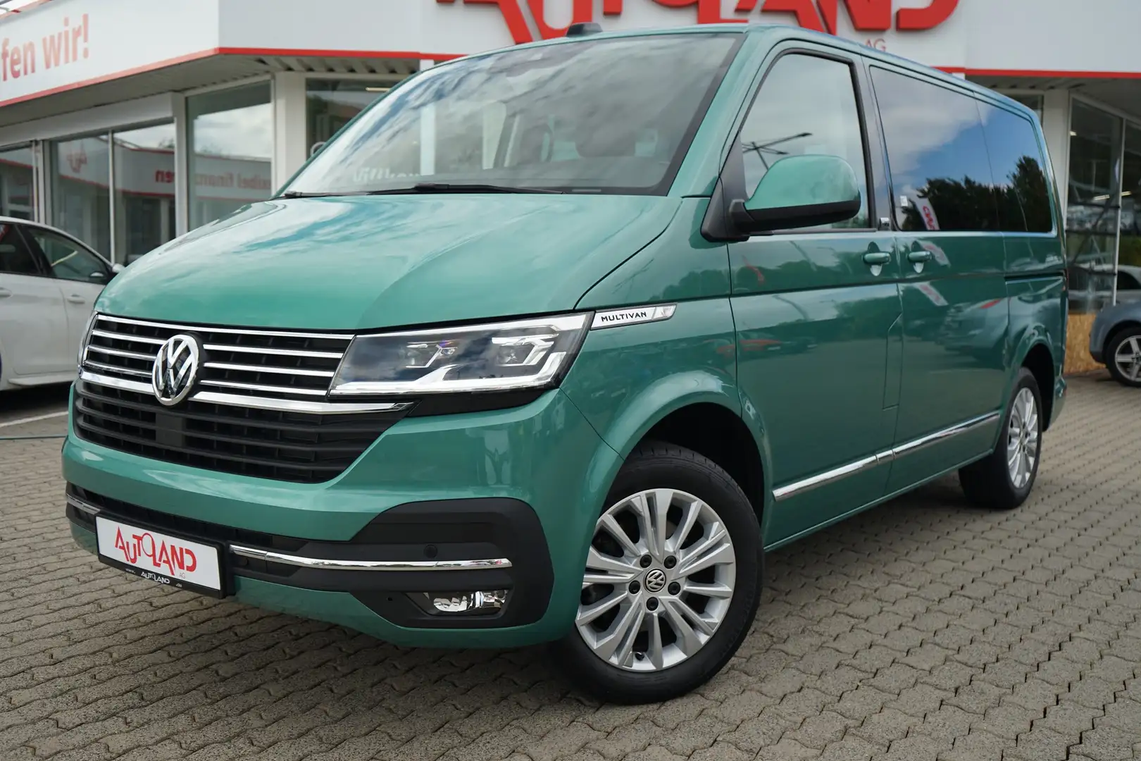 Volkswagen T6 Multivan T6.1 Multivan 2.0 TDI Gen Six DSG LED ACC Vert - 2