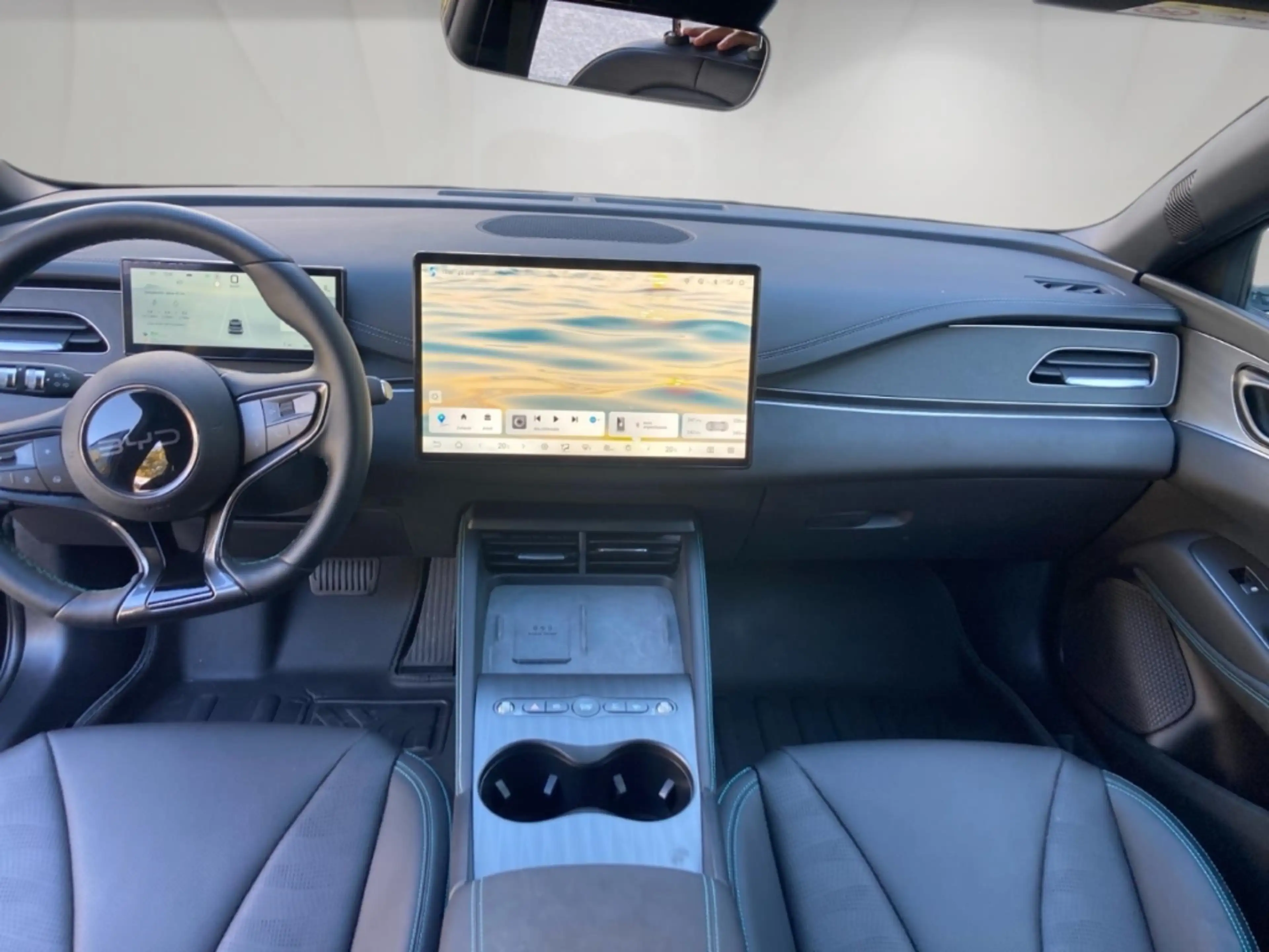 BYD Seal 6 DM-i Touring Comfort El. Panodach Leder Digitale — photo 12