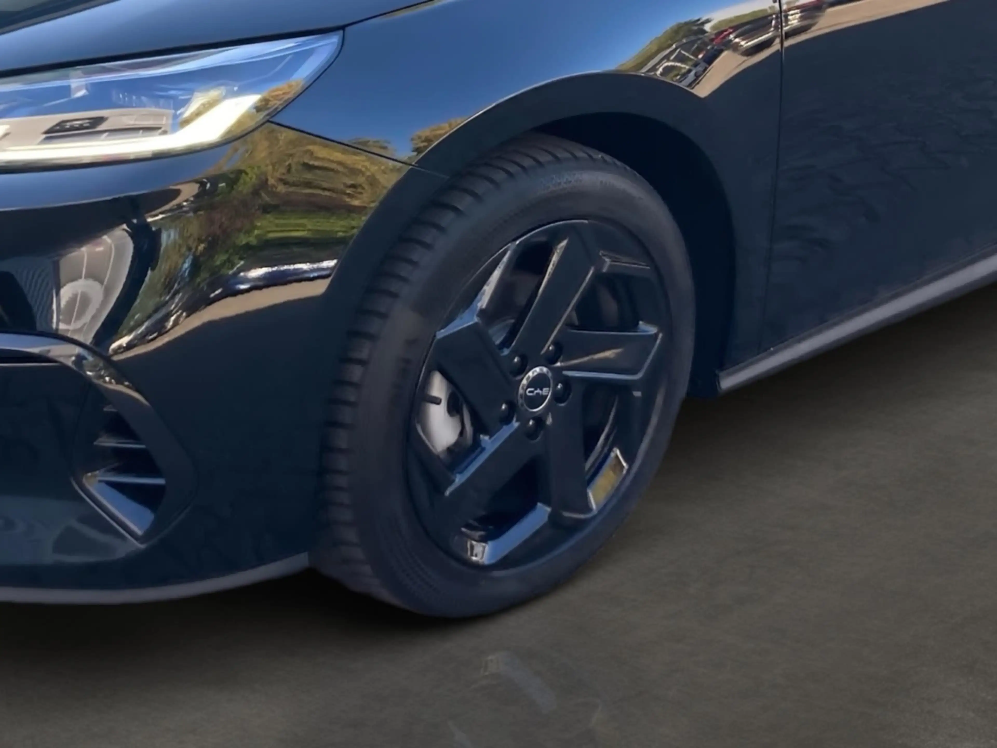BYD Seal 6 DM-i Touring Comfort El. Panodach Leder Digitale — photo 7