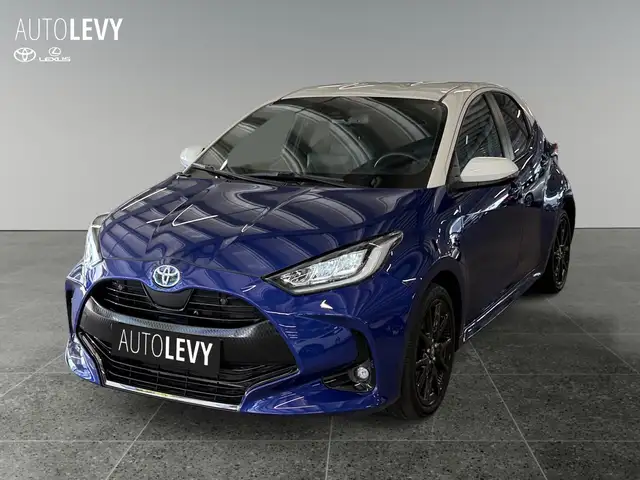 Toyota Yaris view 2
