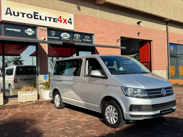 Volkswagen T6 Multivan DSG DOPPIA PORTA ELETTRICA 8 POSTI CARAVELLE