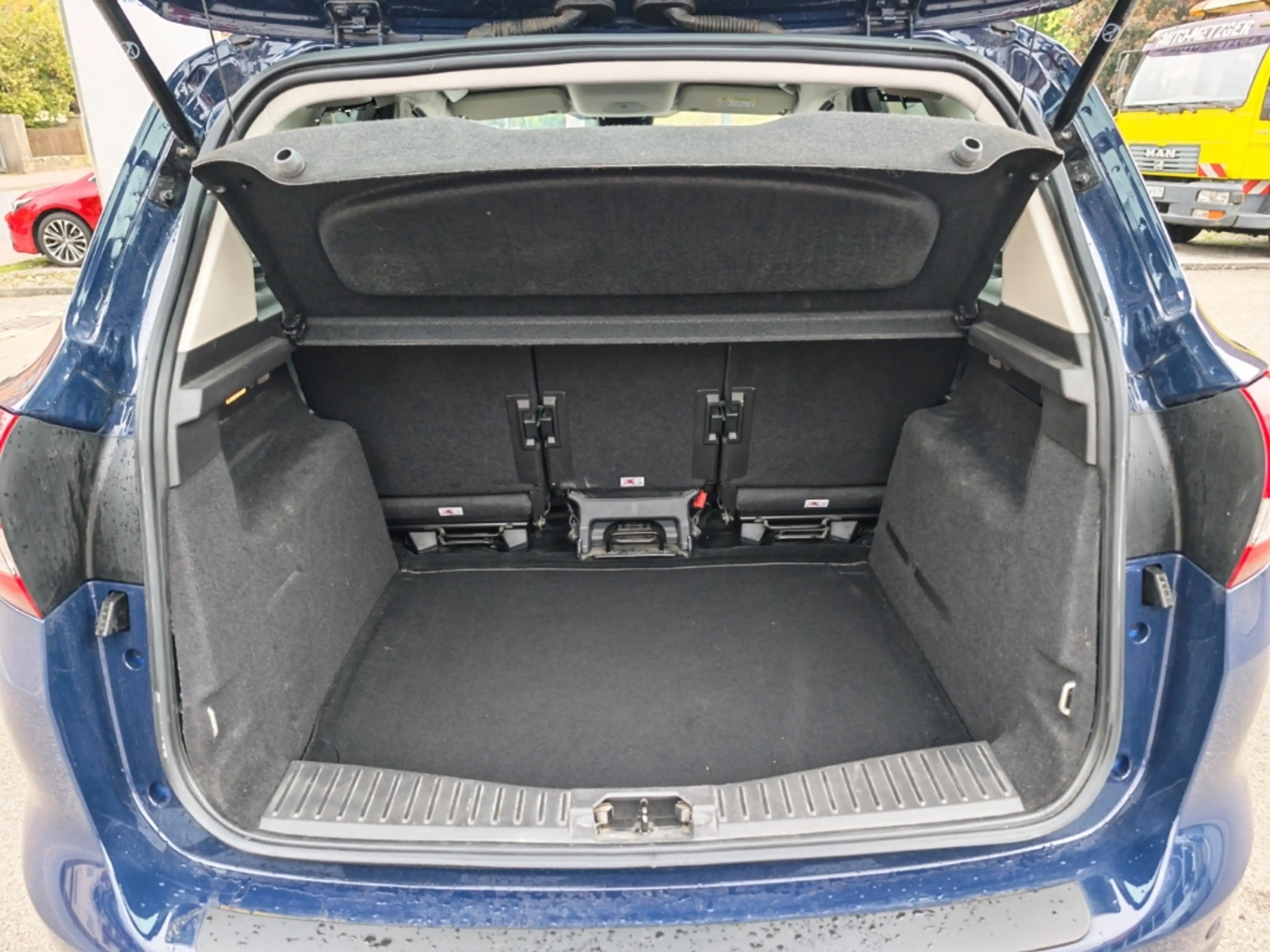 Ford C-Max Cool & Connect +Einparksensoren +Sitzheizung +behe — photo 18