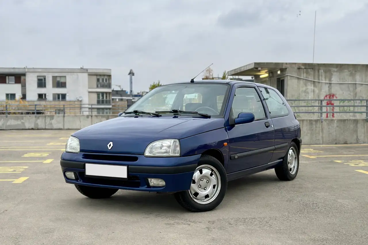Renault Clio 1.8i RSi