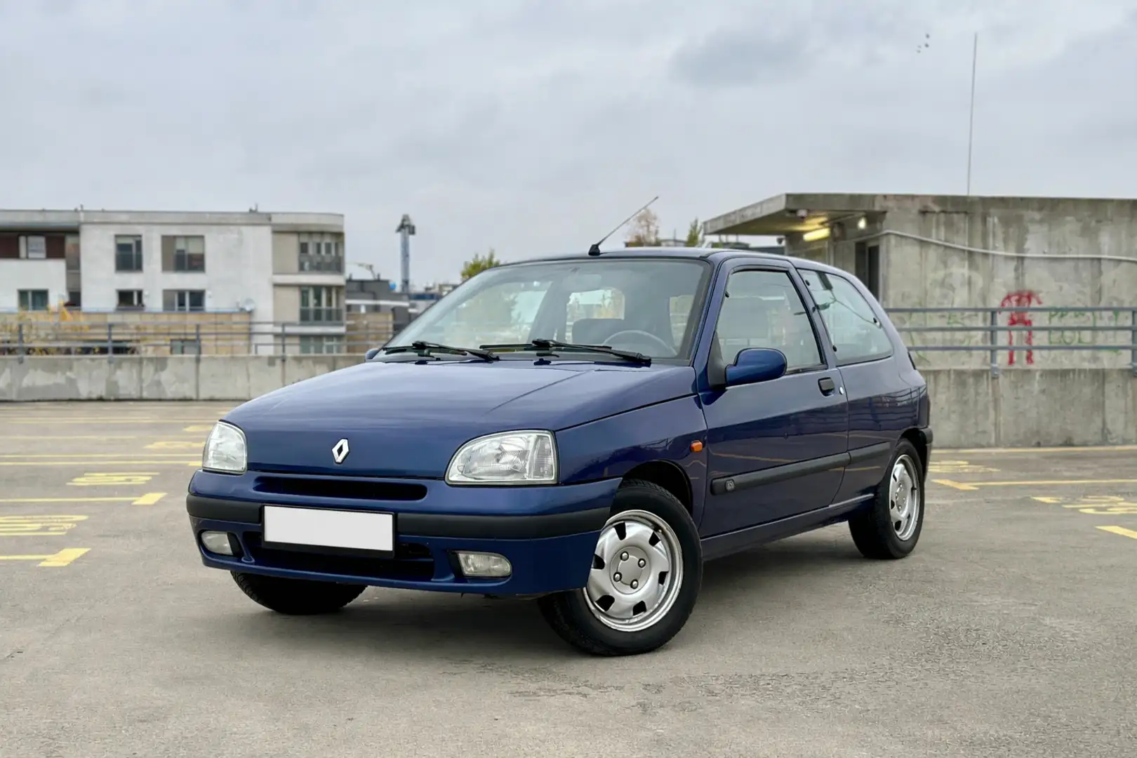 Renault Clio Clio 1.8i RSi - 1
