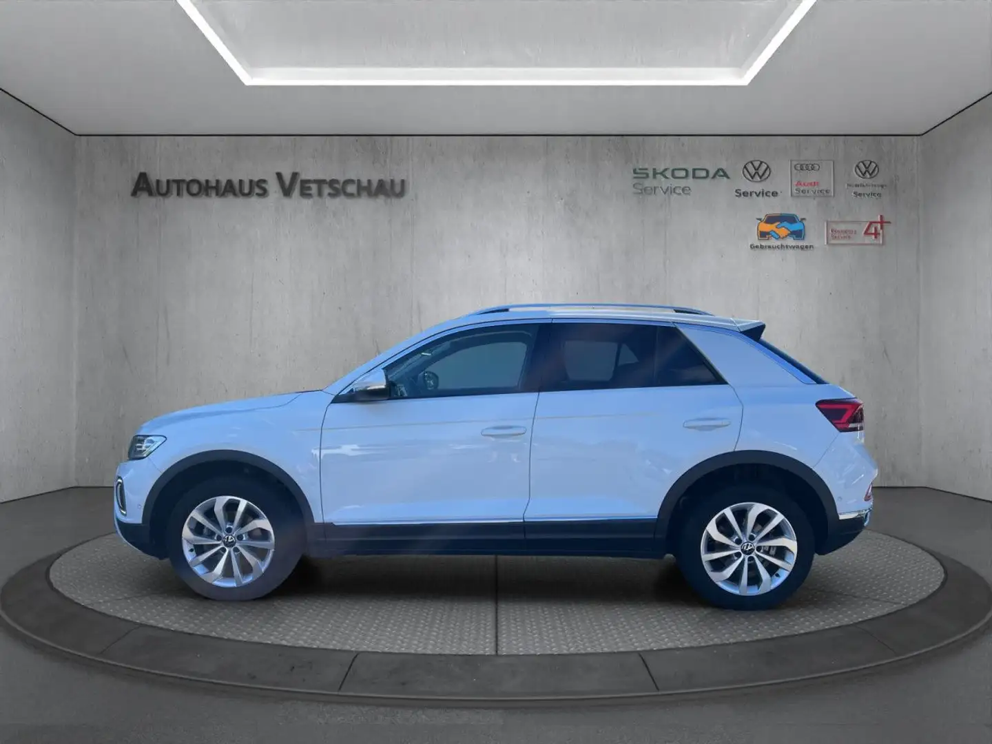 Volkswagen T-Roc 1.0 TSI Style Bluetooth Navi LED Klima Weiß - 2