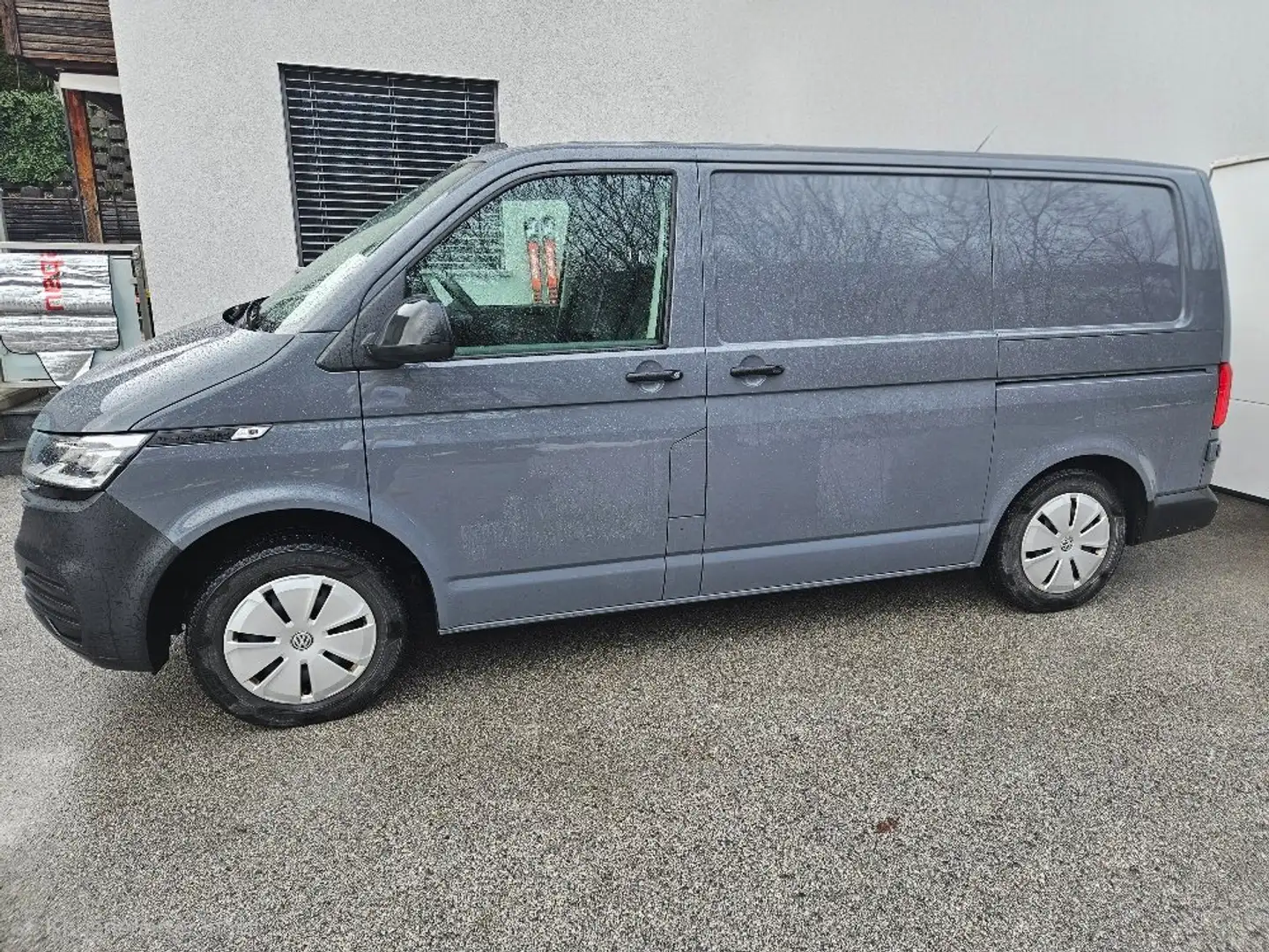 Volkswagen T6 Transporter Grau - 2