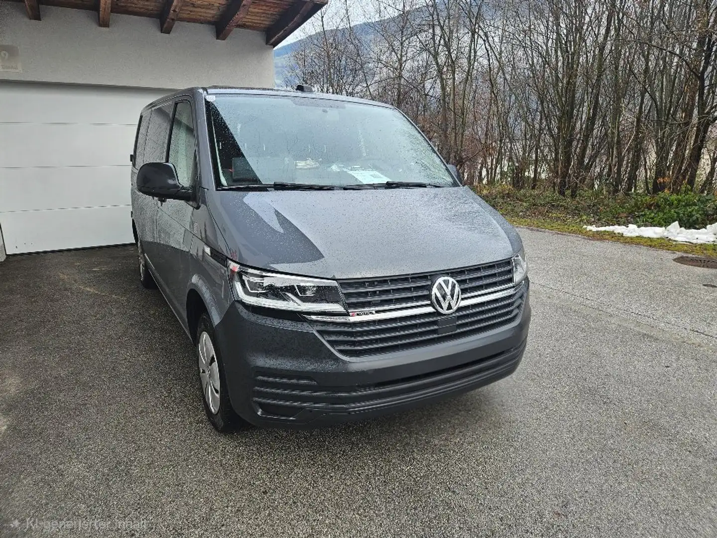 Volkswagen T6 Transporter Grau - 1