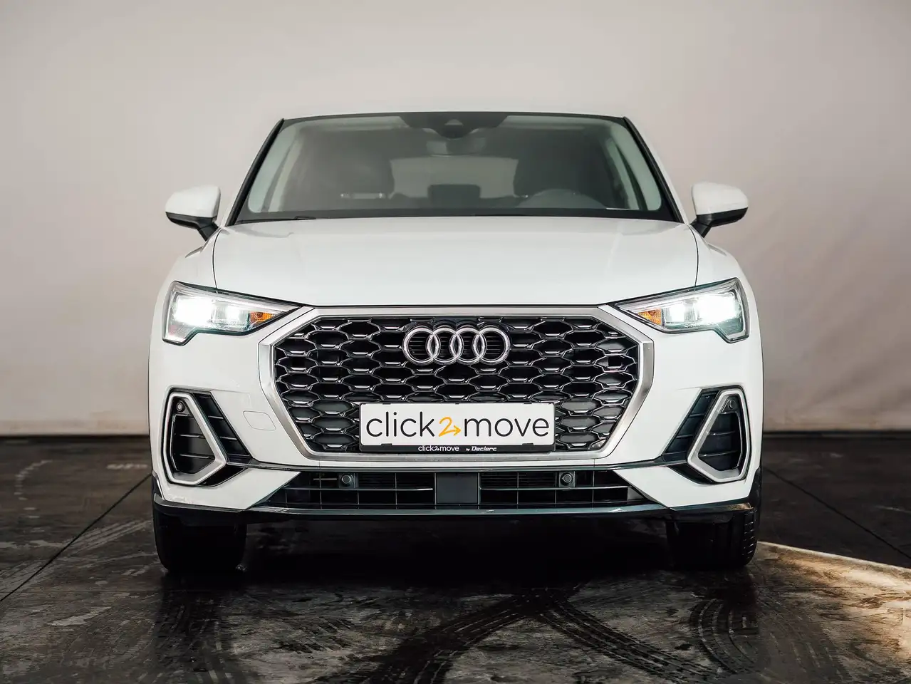 Audi Q3 Sportback 35 TFSI S line S tronic Incl. LED Keyless ACC Privacy Glass Camera, миниатюра 2