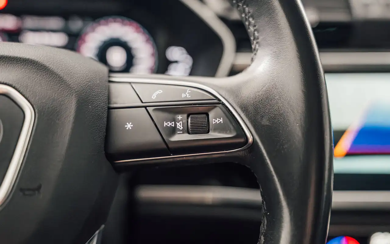 Audi Q3 Sportback 35 TFSI S line S tronic Incl. LED Keyless ACC Privacy Glass Camera, миниатюра 21