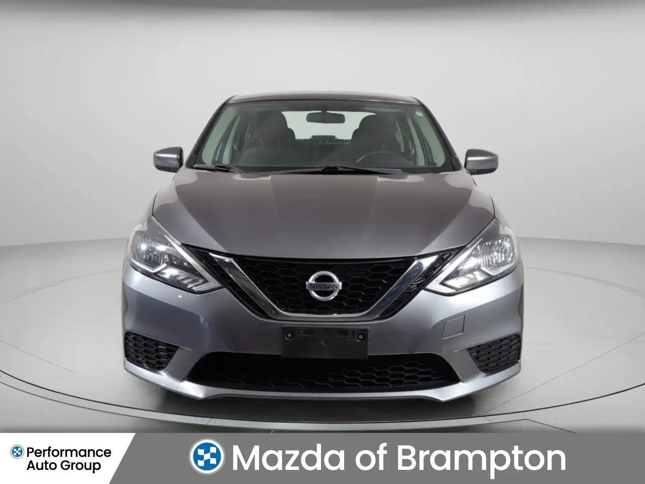 Nissan Sentra fotografie Nissan Sentra