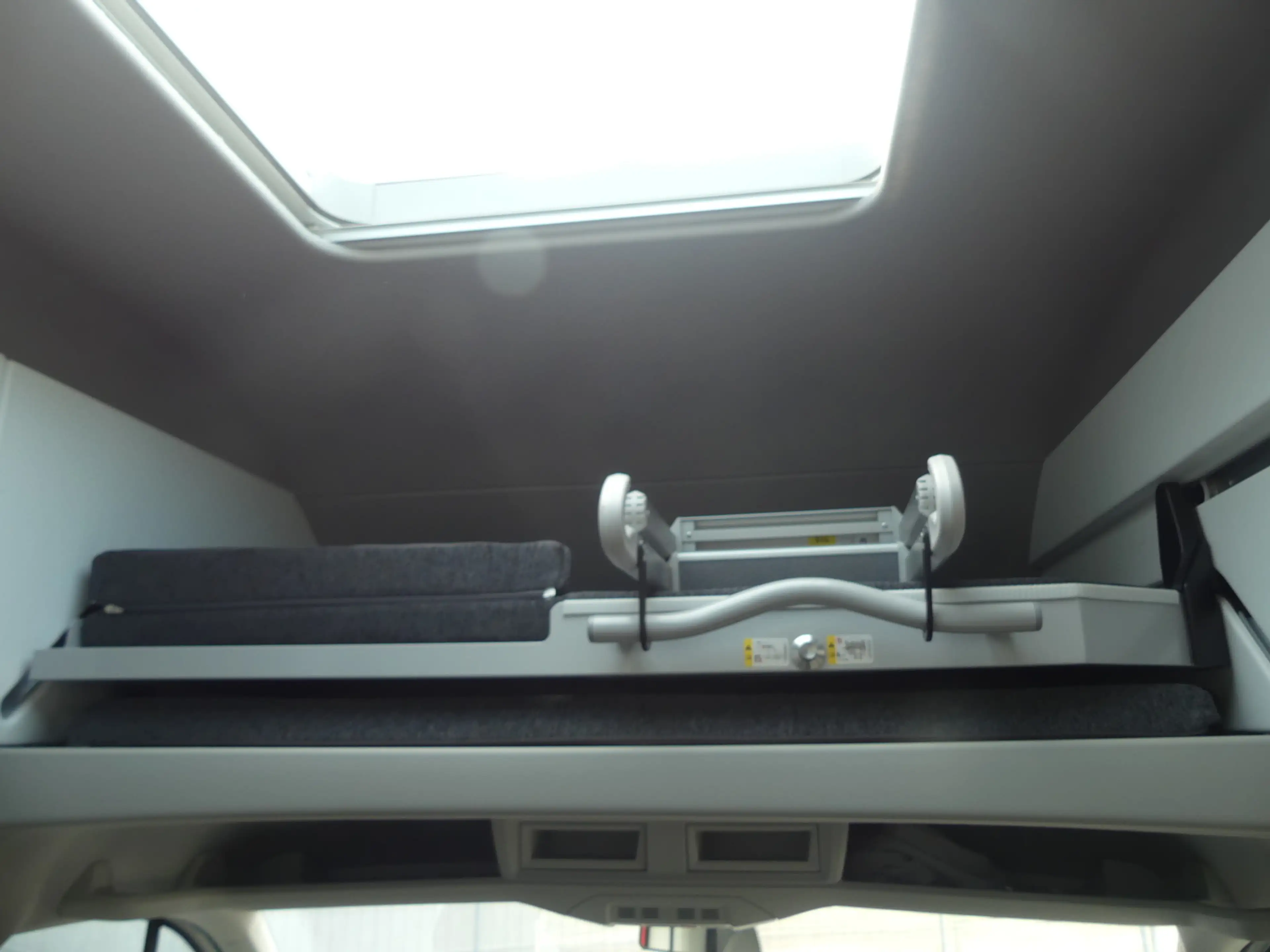 Volkswagen Crafter Grand California 600 FWD SOLAR/AHK/LED/ACC/KAM — photo 14