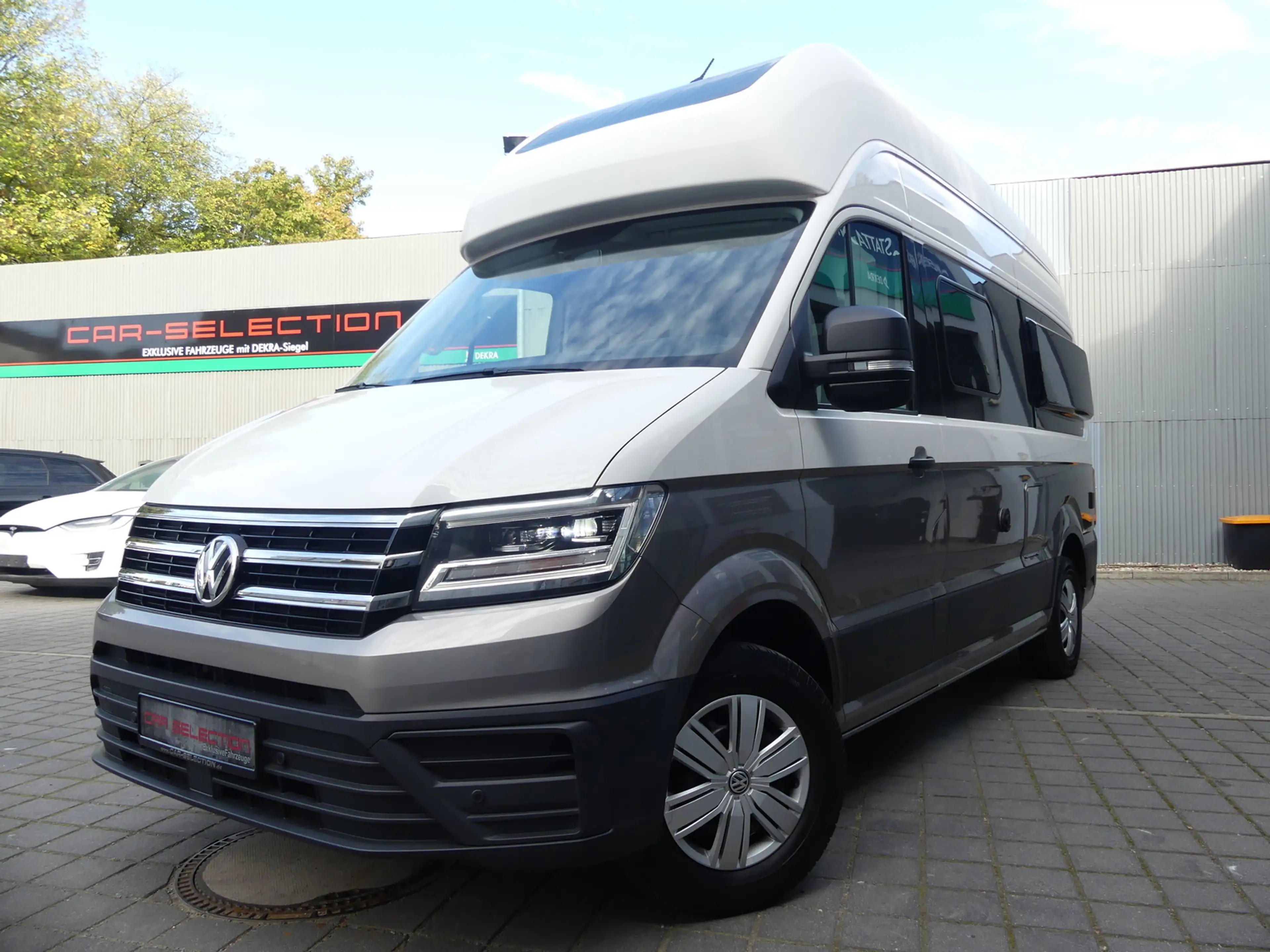 Volkswagen Crafter Grand California 600 FWD SOLAR/AHK/LED/ACC/KAM — photo 2