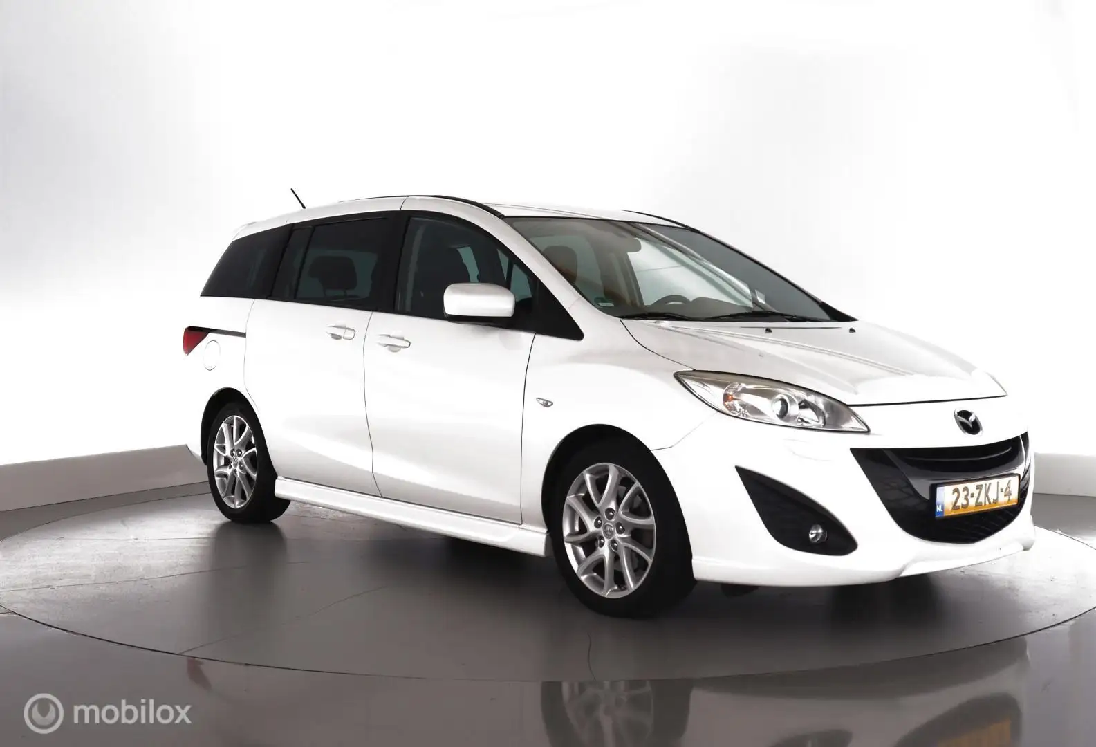 Mazda 5 2.0 150pk Executive GT trekhaak|xenon|leder|lmv17 Wit - 2