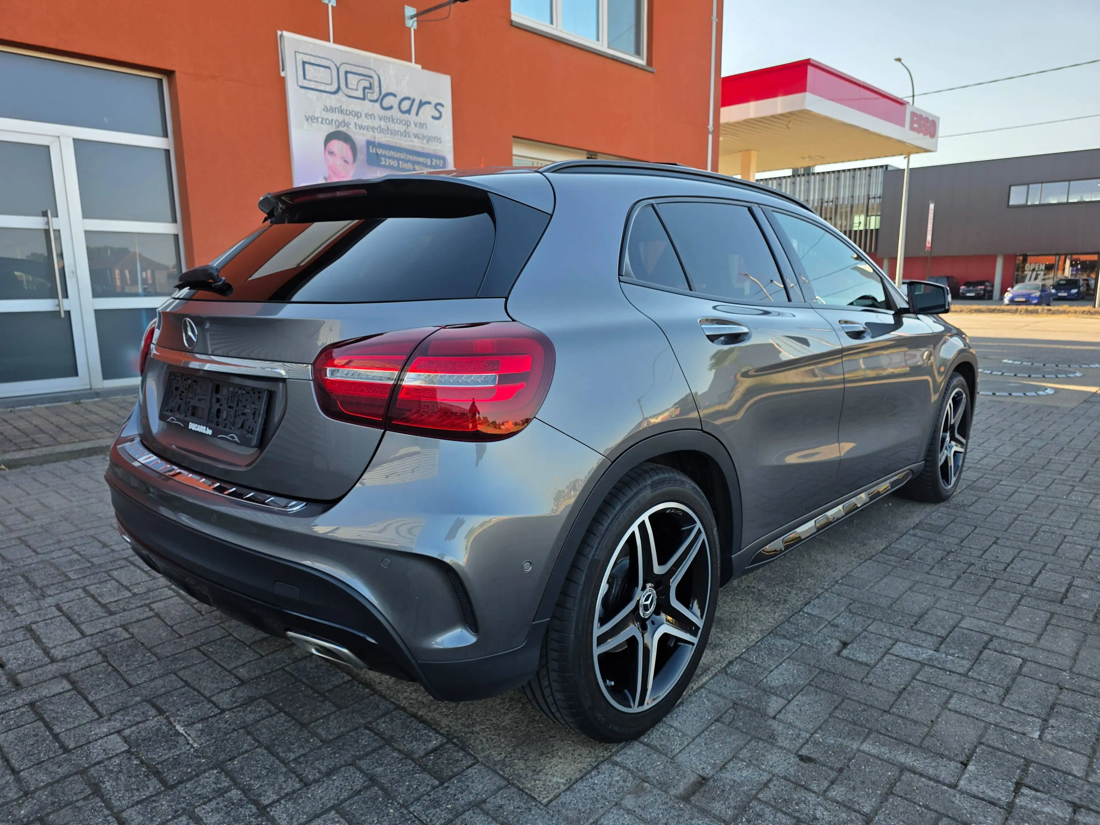 Mercedes-Benz GLA 180 GLA 180 AMG-Line - Automaat — photo 5