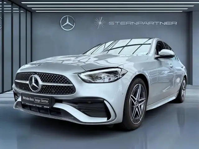Mercedes-Benz C 200 AMG, Pano Dach, Memory, CarPlay, LED