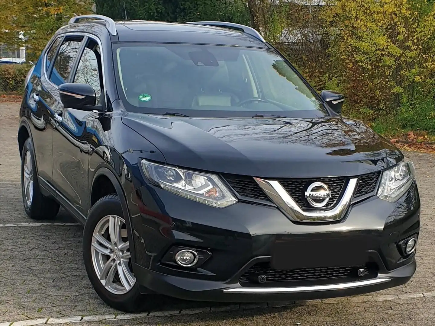 Nissan X-Trail X-Trail 1.6 DIG-T Tekna Schwarz - 1