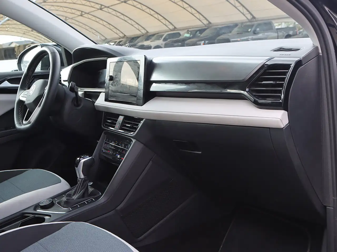 Volkswagen Taos снимка Volkswagen Taos