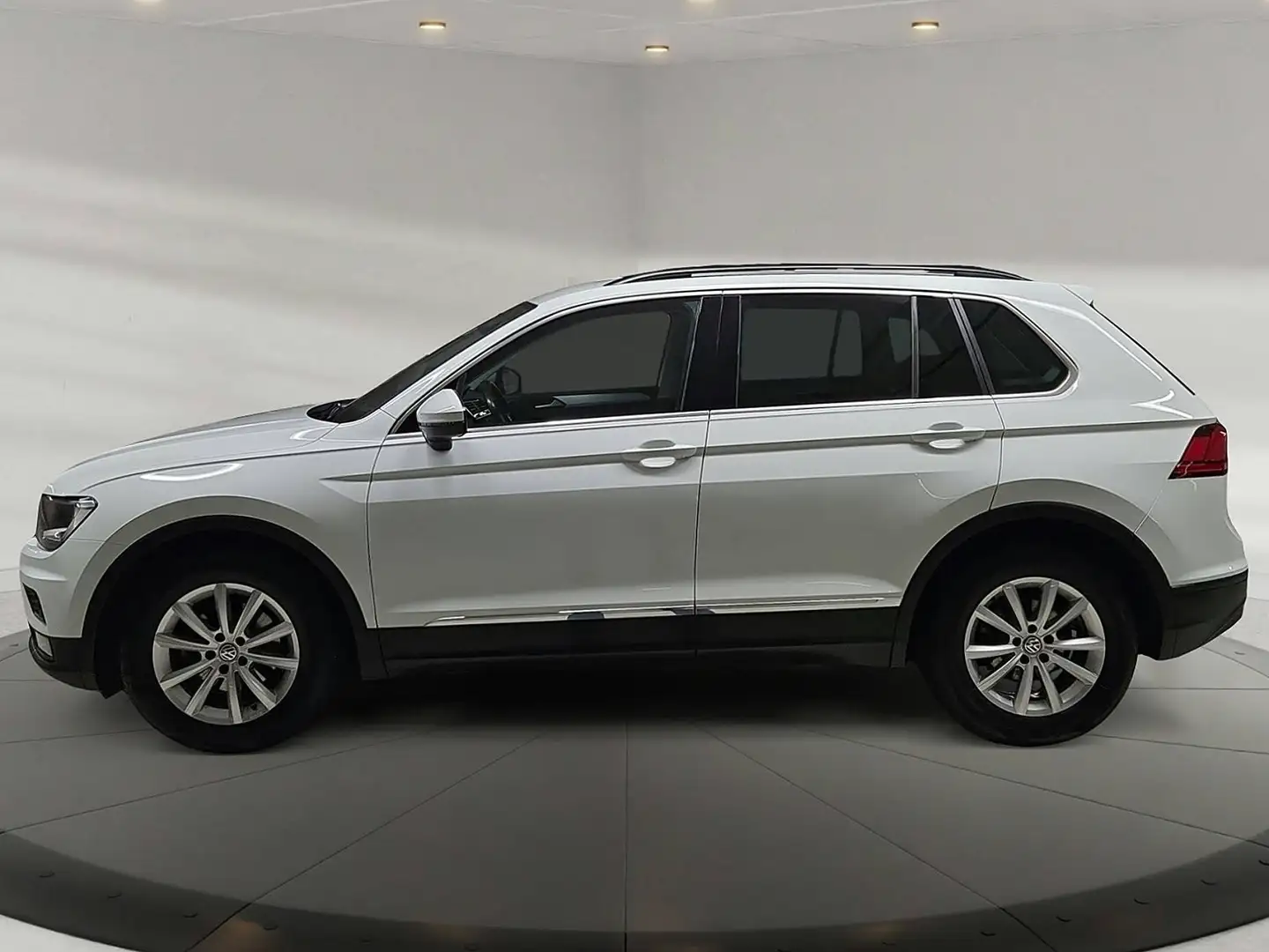 Volkswagen Tiguan 2.0 TDI * COMFORTLINE * AHK * AUTOMATIK * KLIMA * PDC * Weiß - 2