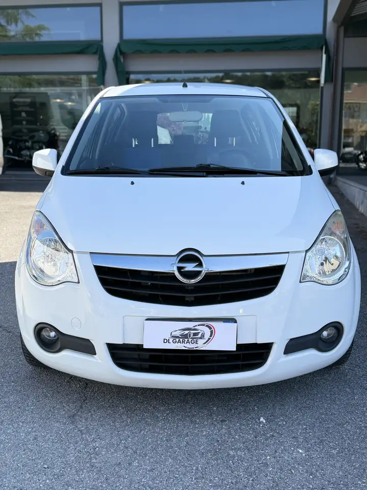 Opel Agila