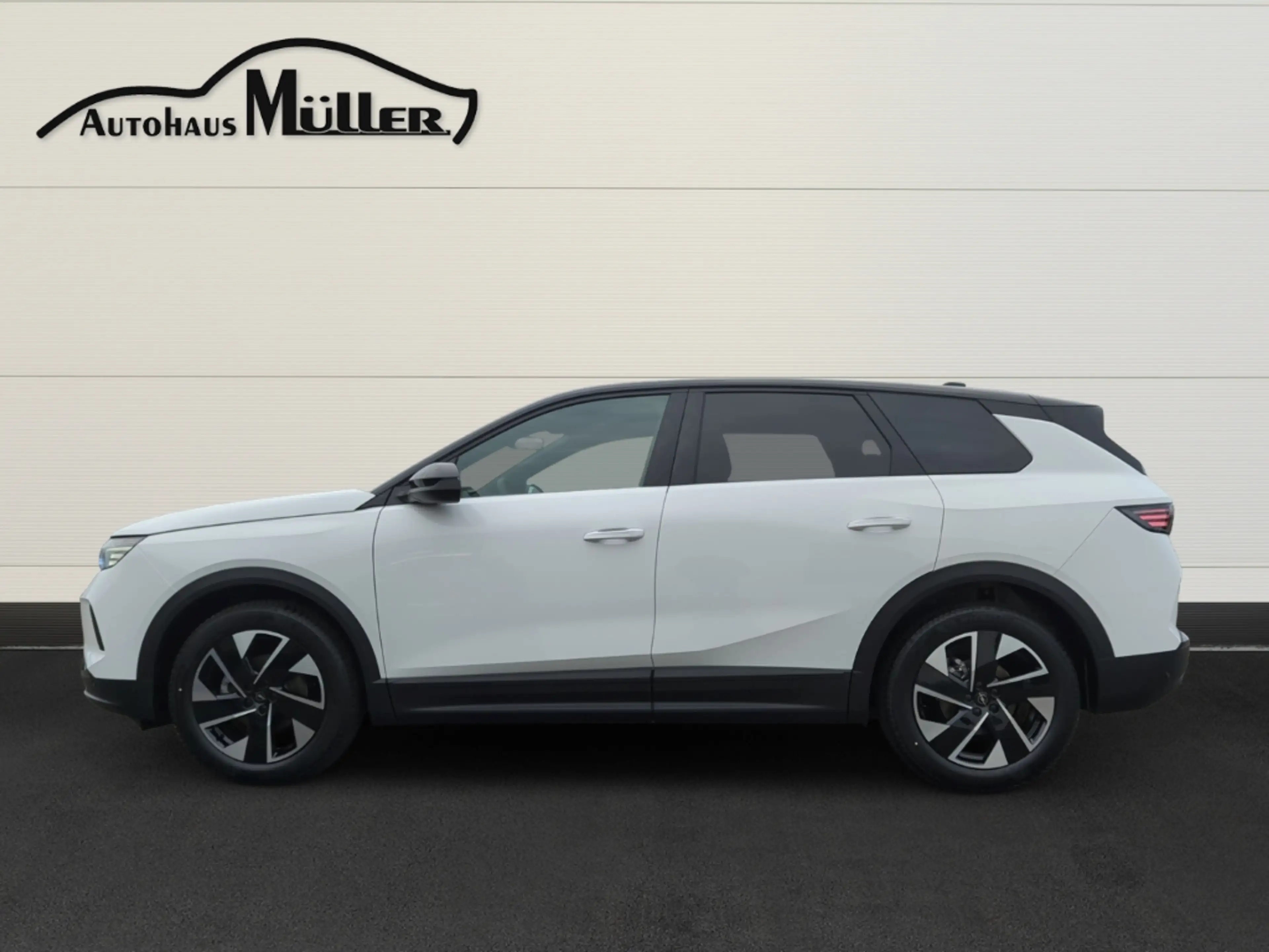 Opel Grandland GS 1.2 MHEV 145PS +HUD+Matrix+Sitzhzg.+ — photo 3