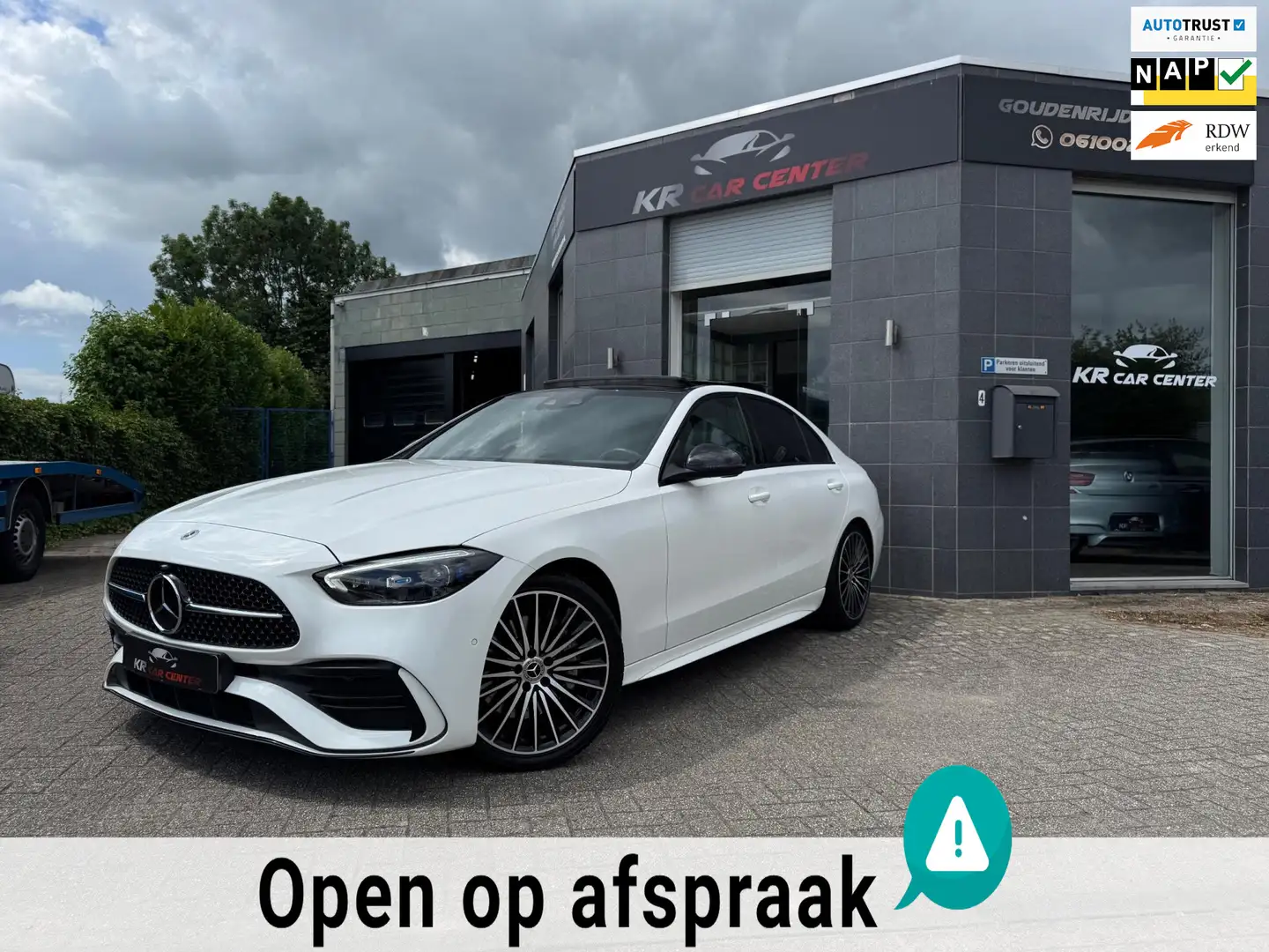 Mercedes-Benz C 200 AMG PANO-CAMERA-SFEER-CARPLAY Wit - 1