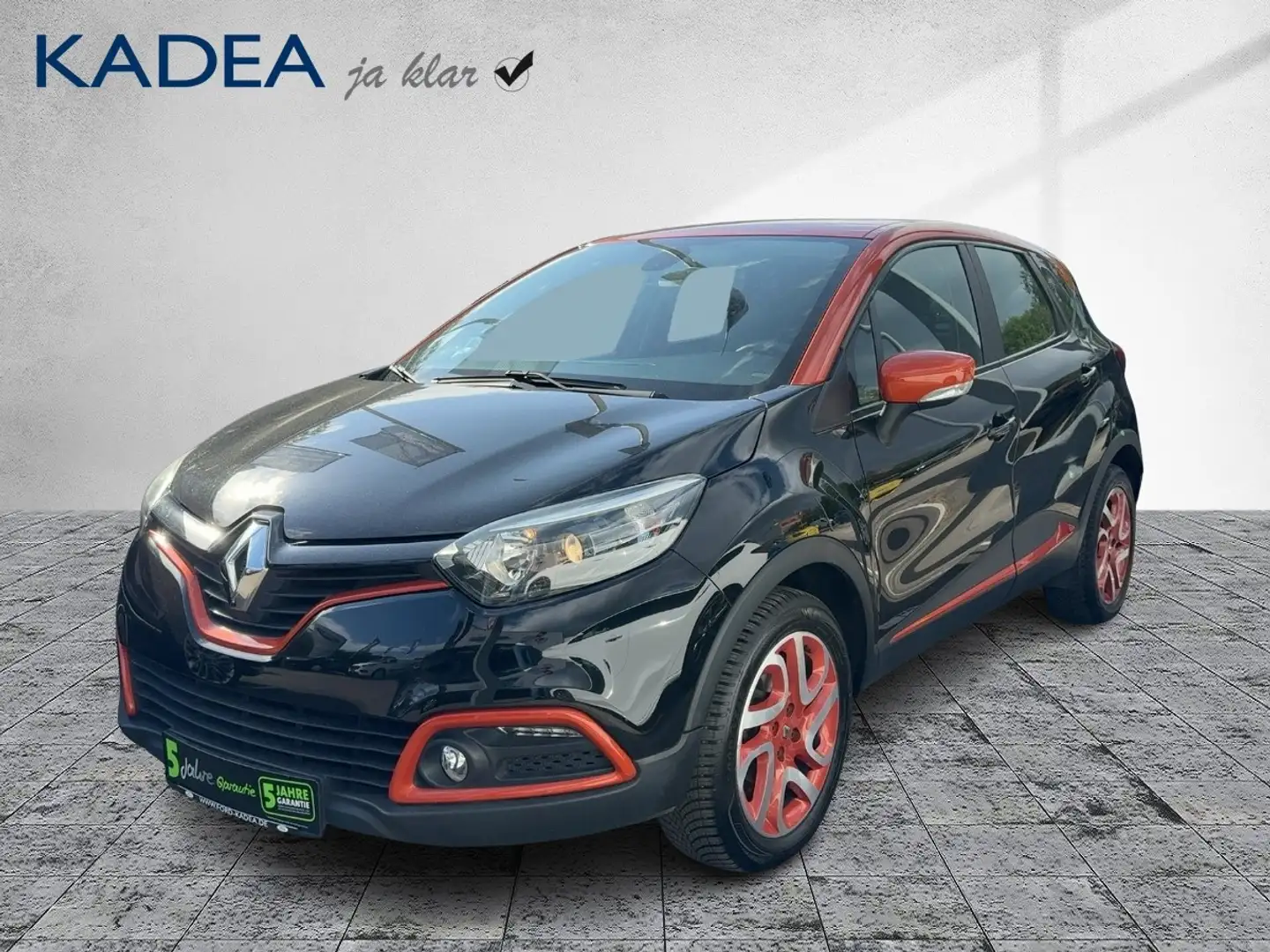 Renault Captur 0.9 TCe 90 eco² ENERGY Dynamique KeyLess Schwarz - 2