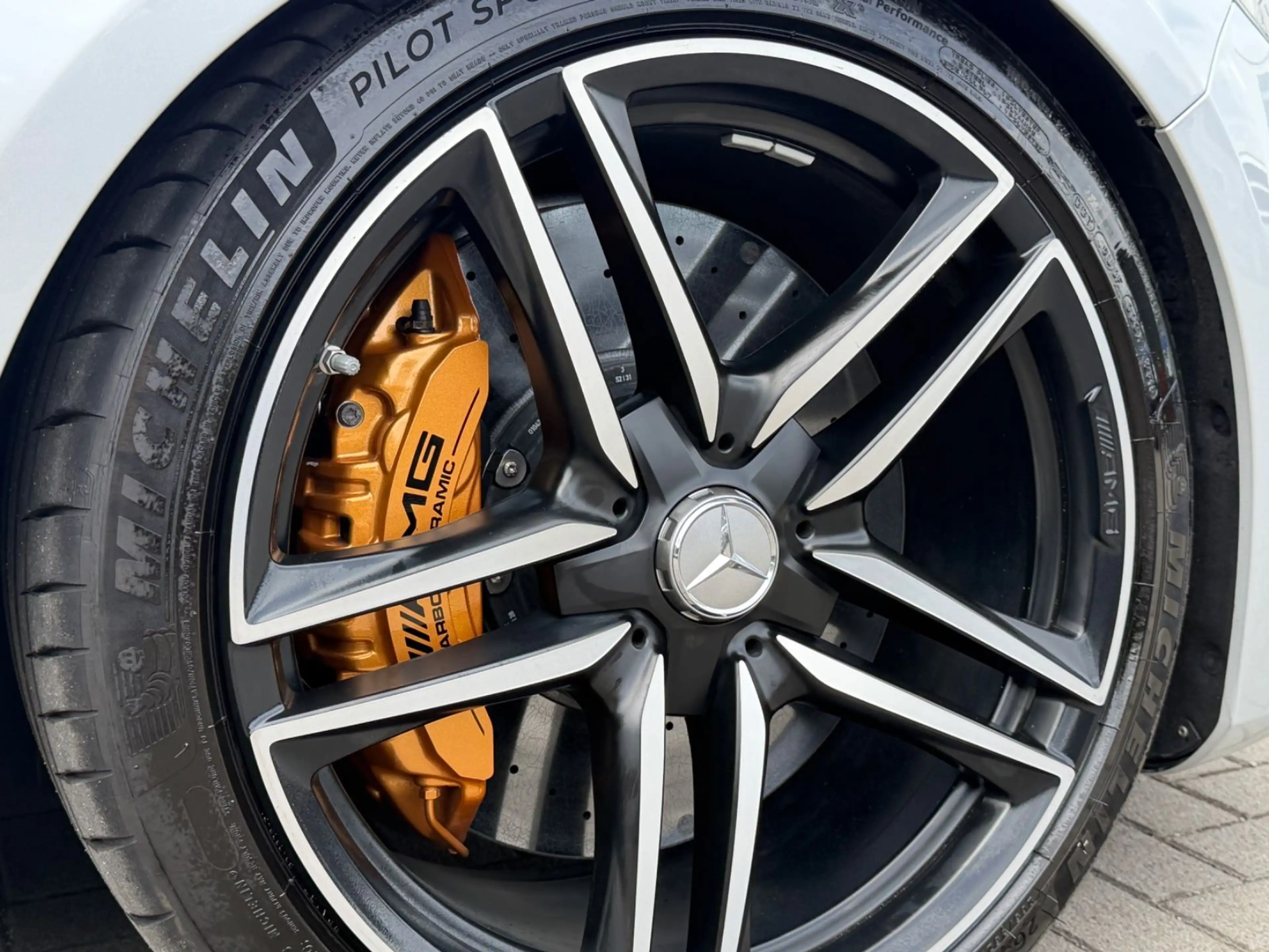 Mercedes-Benz E 63 AMG E 63s AMG 4Matic+*PANO*KERAMIK*BURMESTER*360°LED — photo 7