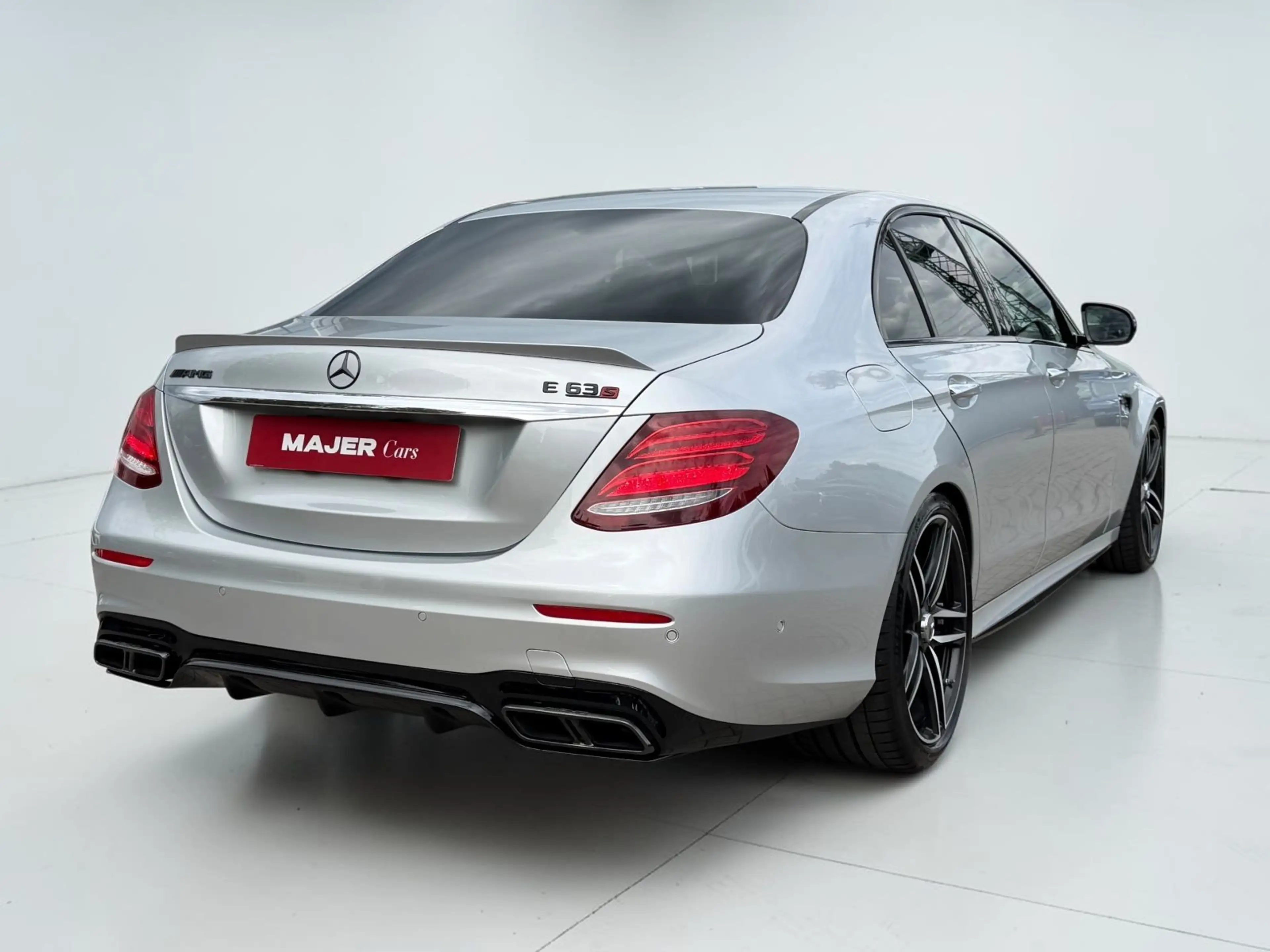 Mercedes-Benz E 63 AMG E 63s AMG 4Matic+*PANO*KERAMIK*BURMESTER*360°LED — photo 10